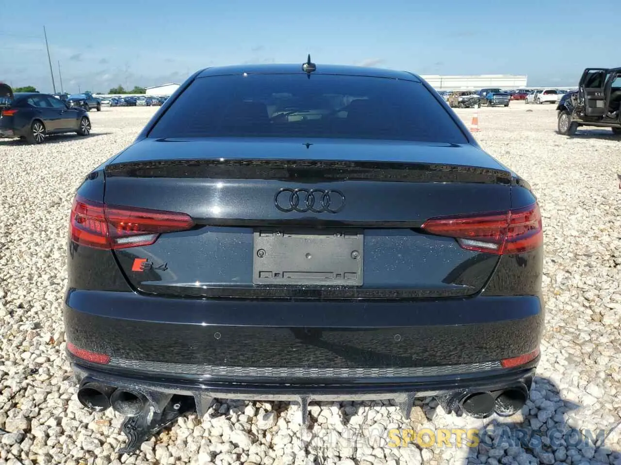 6 Photograph of a damaged car WAUB4AF49KA032422 AUDI S4/RS4 2019
