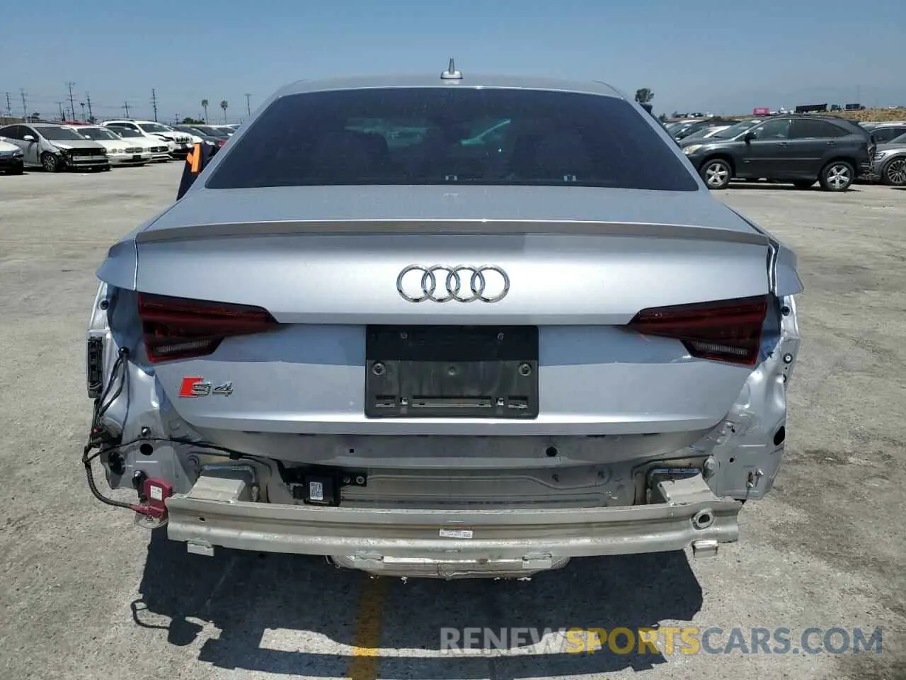 6 Photograph of a damaged car WAUB4AF49KA114716 AUDI S4/RS4 2019