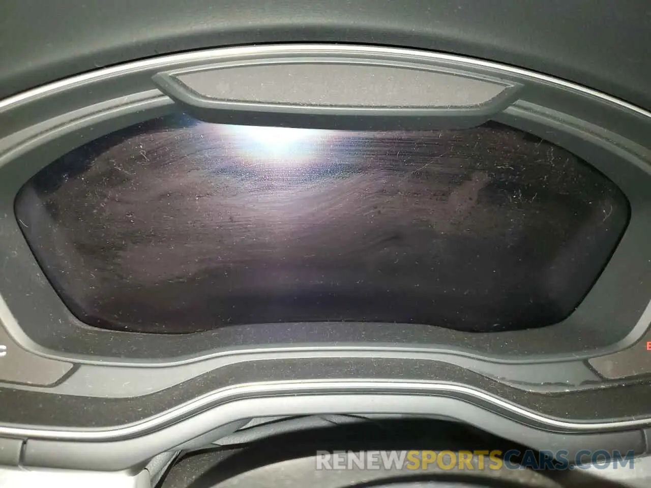 9 Photograph of a damaged car WAUB4AF4XKA002104 AUDI S4/RS4 2019