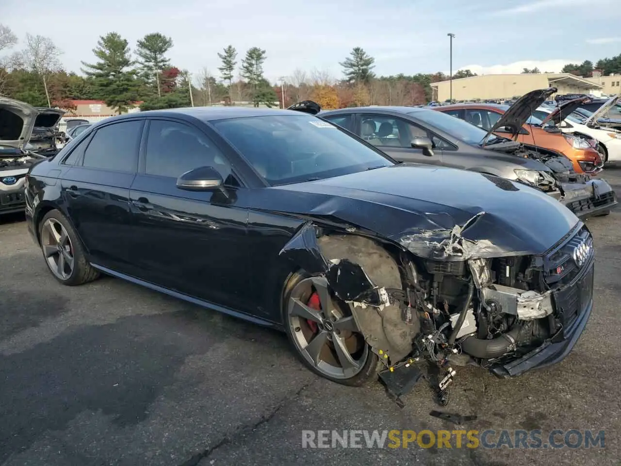 4 Photograph of a damaged car WAUB4AF4XKA003043 AUDI S4/RS4 2019