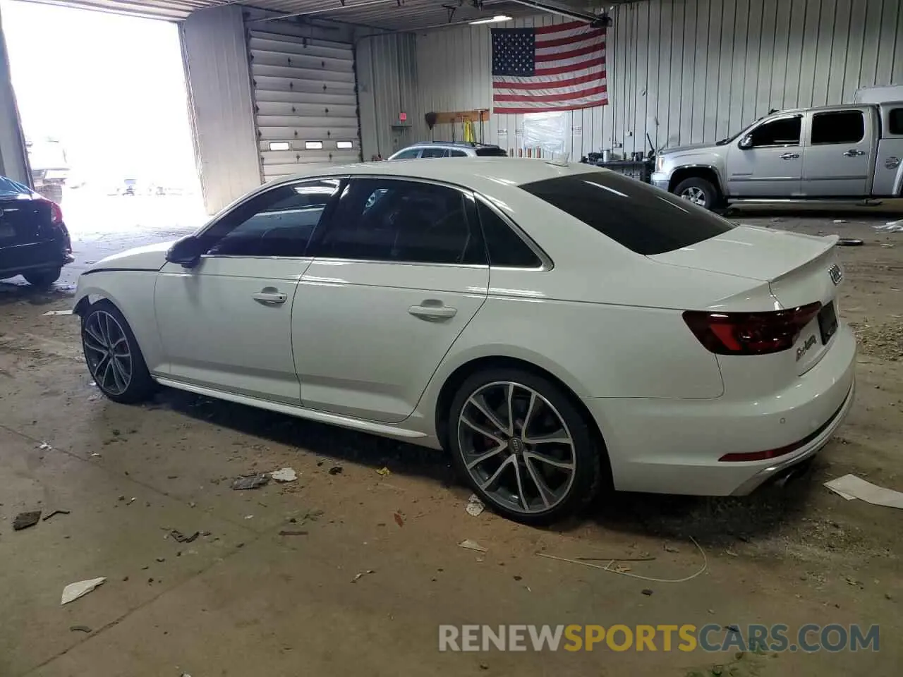 2 Photograph of a damaged car WAUB4AF4XKA047480 AUDI S4/RS4 2019