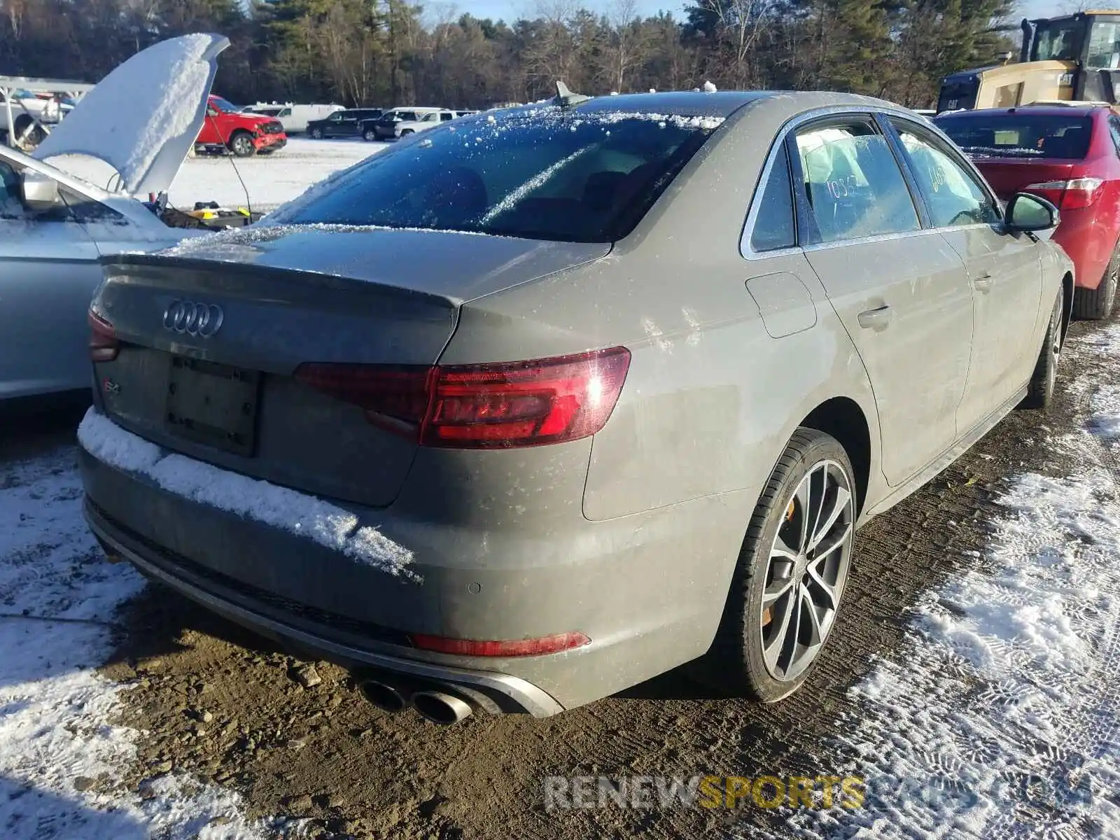 4 Photograph of a damaged car WAUB4AF4XKA110920 AUDI S4/RS4 2019