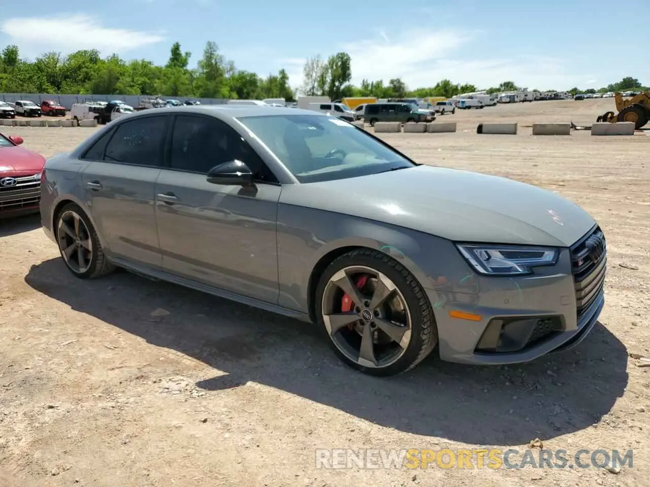 4 Photograph of a damaged car WAUC4AF41KA069243 AUDI S4/RS4 2019