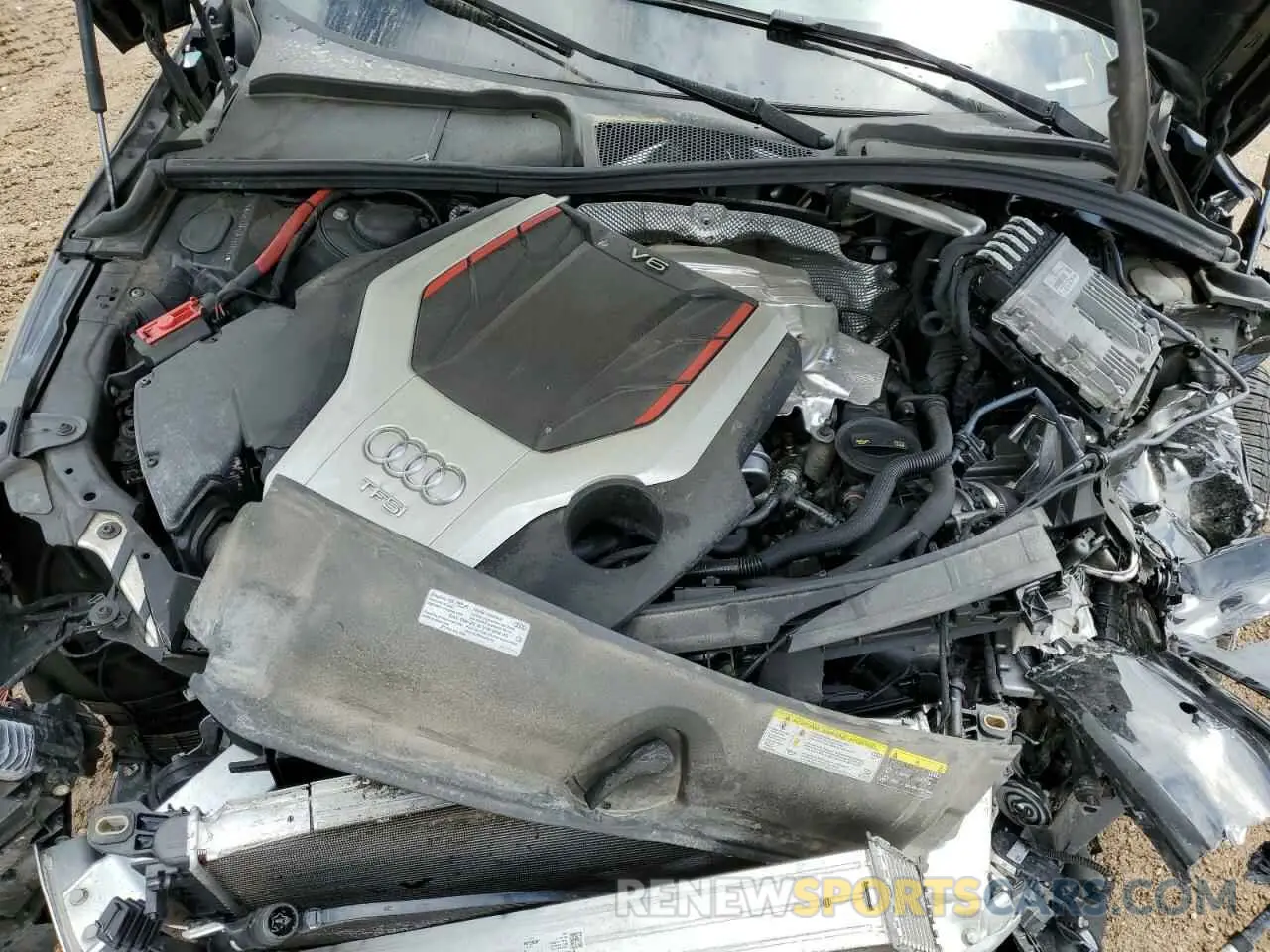 11 Photograph of a damaged car WAUC4AF46KA116993 AUDI S4/RS4 2019