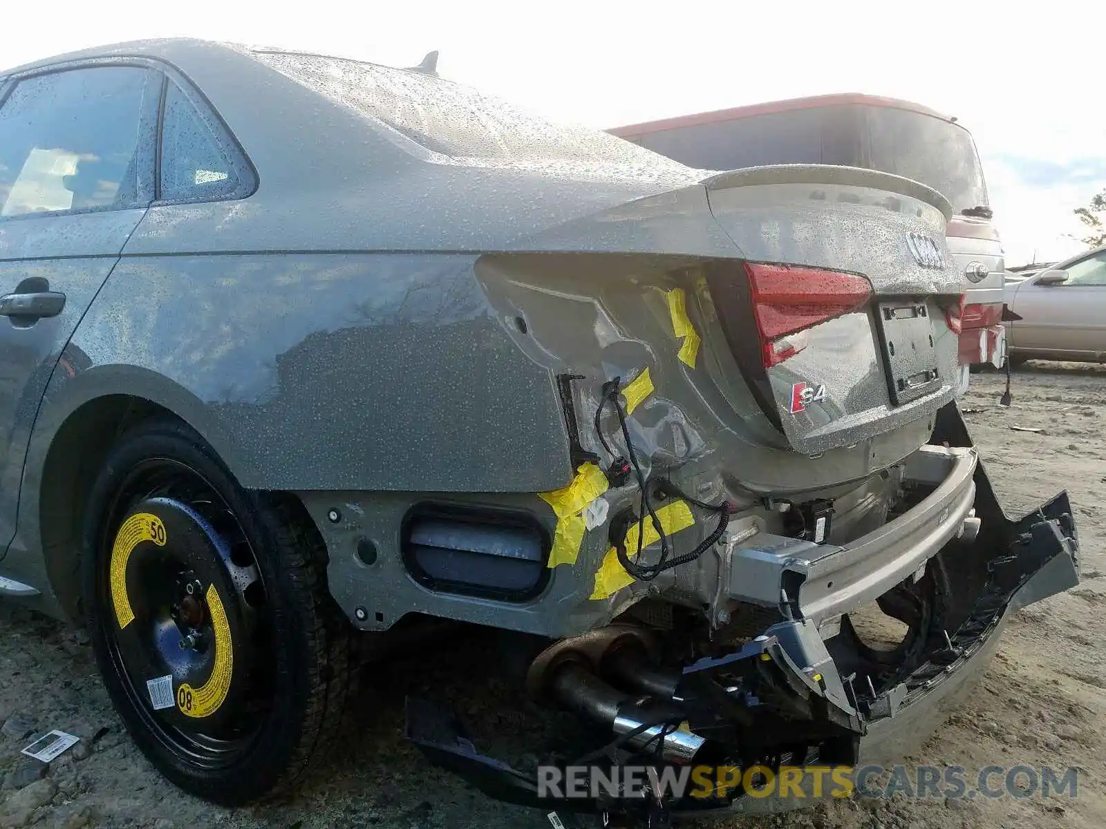 9 Photograph of a damaged car WAUC4AF47KA073443 AUDI S4/RS4 2019