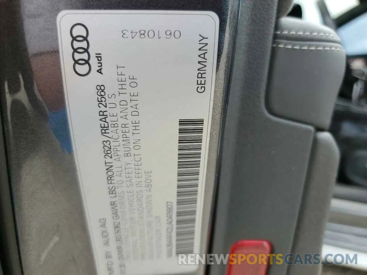 12 Photograph of a damaged car WAUB4AF42LA049807 AUDI S4/RS4 2020