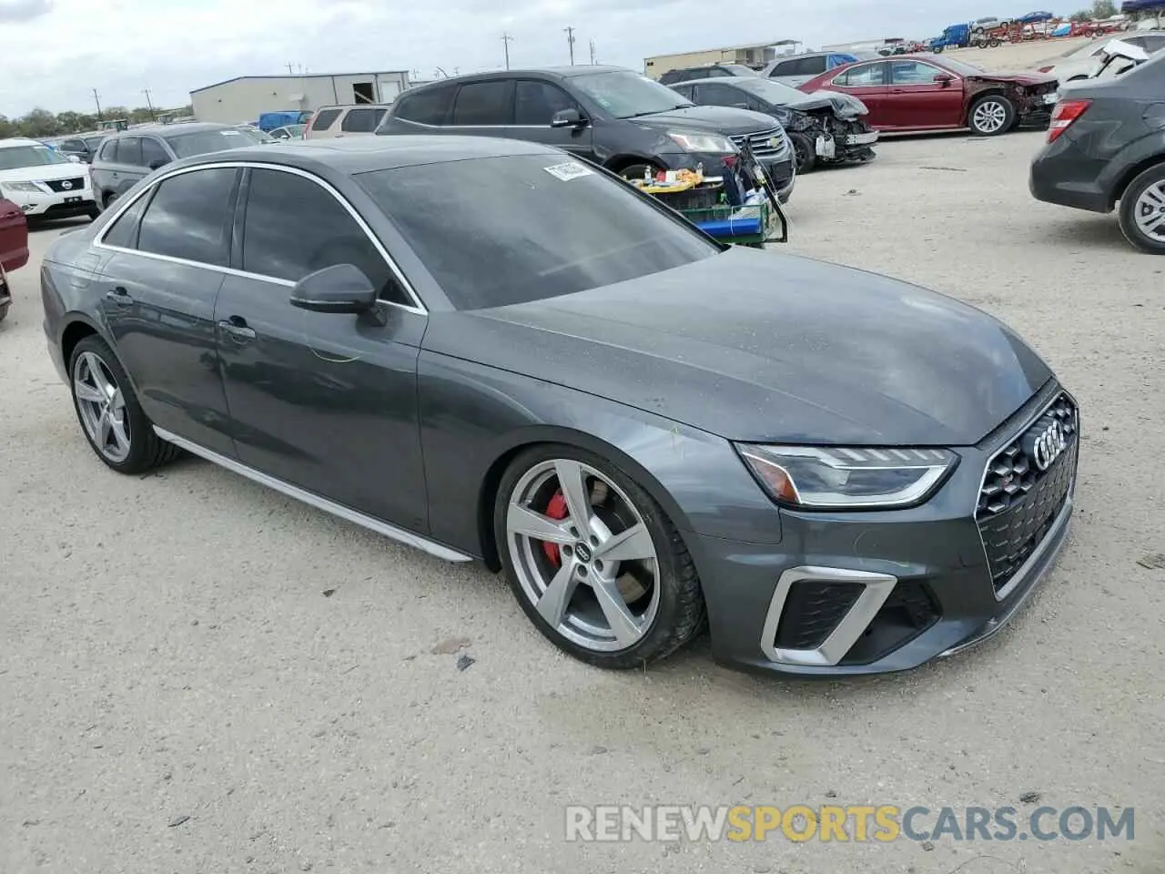 4 Photograph of a damaged car WAUB4AF42LA049807 AUDI S4/RS4 2020