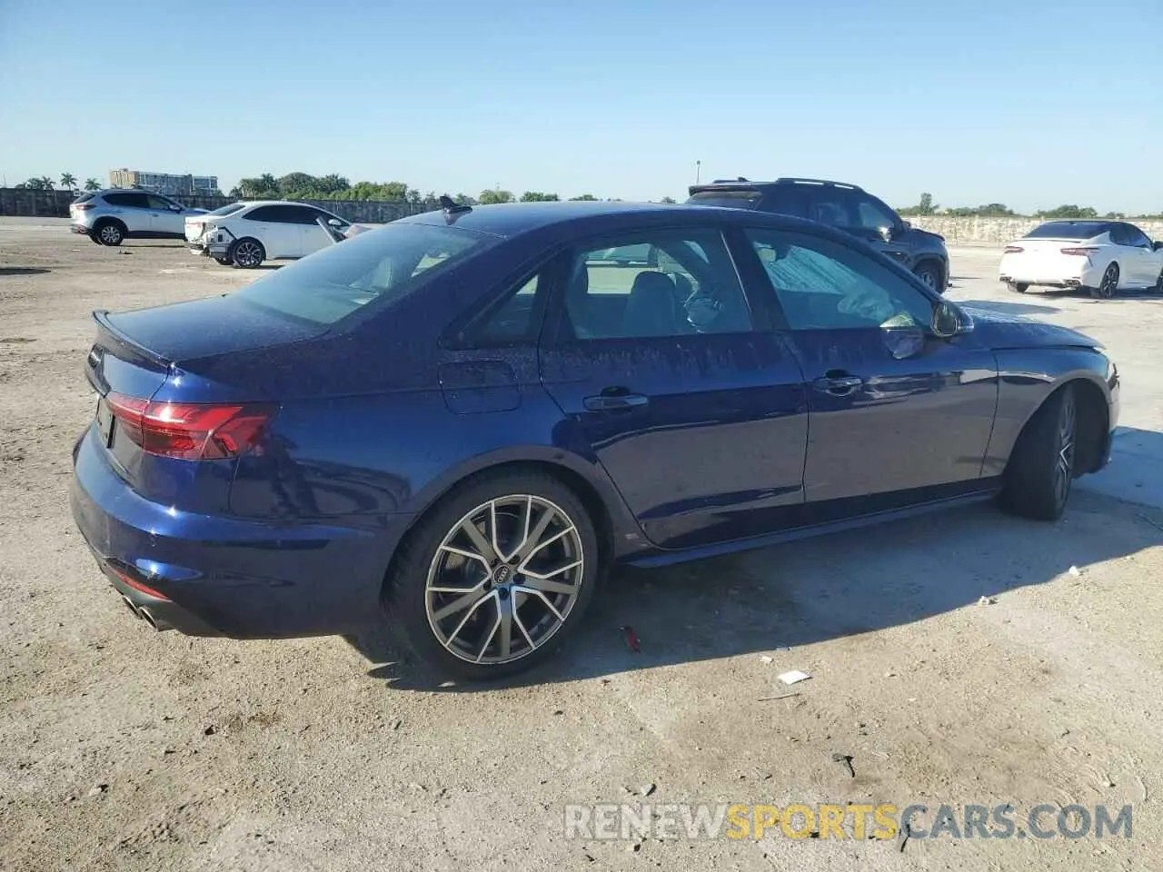3 Photograph of a damaged car WAUB4AF48NA017446 AUDI S4/RS4 2022
