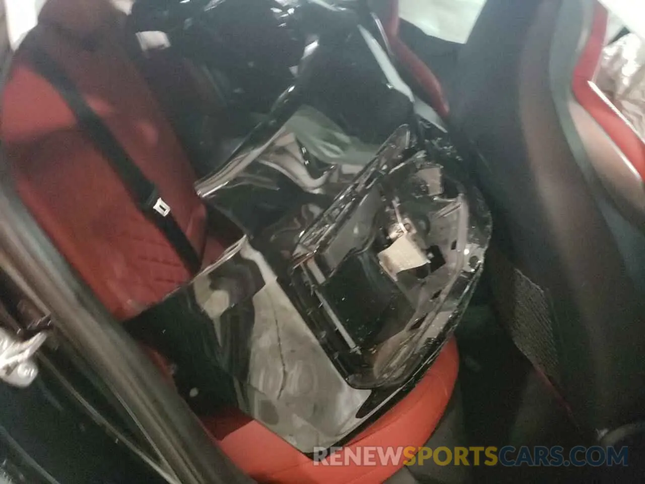 10 Photograph of a damaged car WAUB4AF48RA045995 AUDI S4/RS4 2024