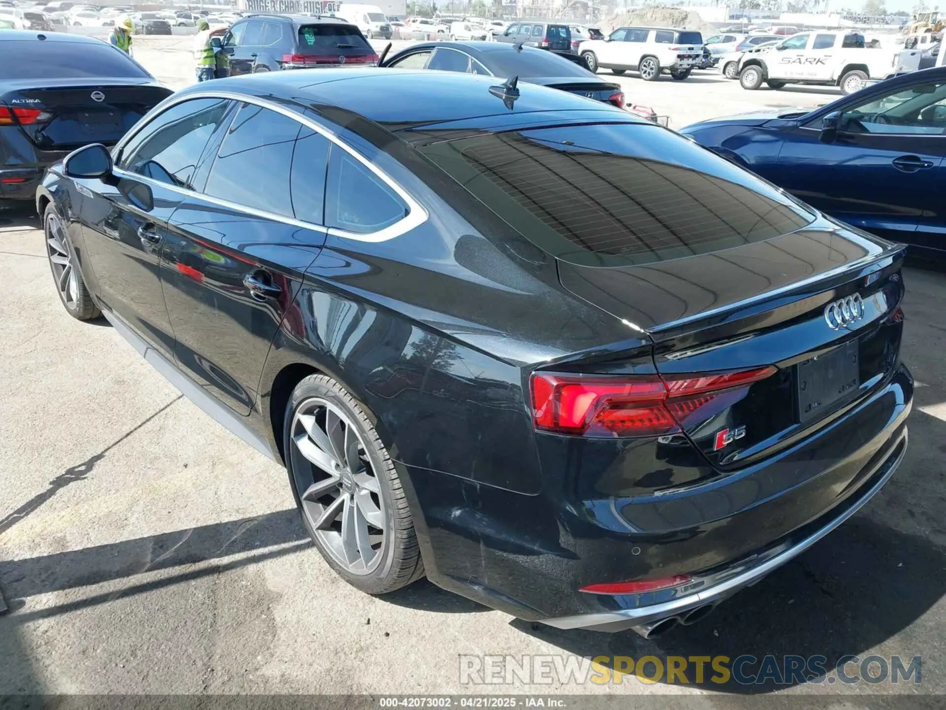 3 Photograph of a damaged car WAUB4CF50KA090648 AUDI S5 2019