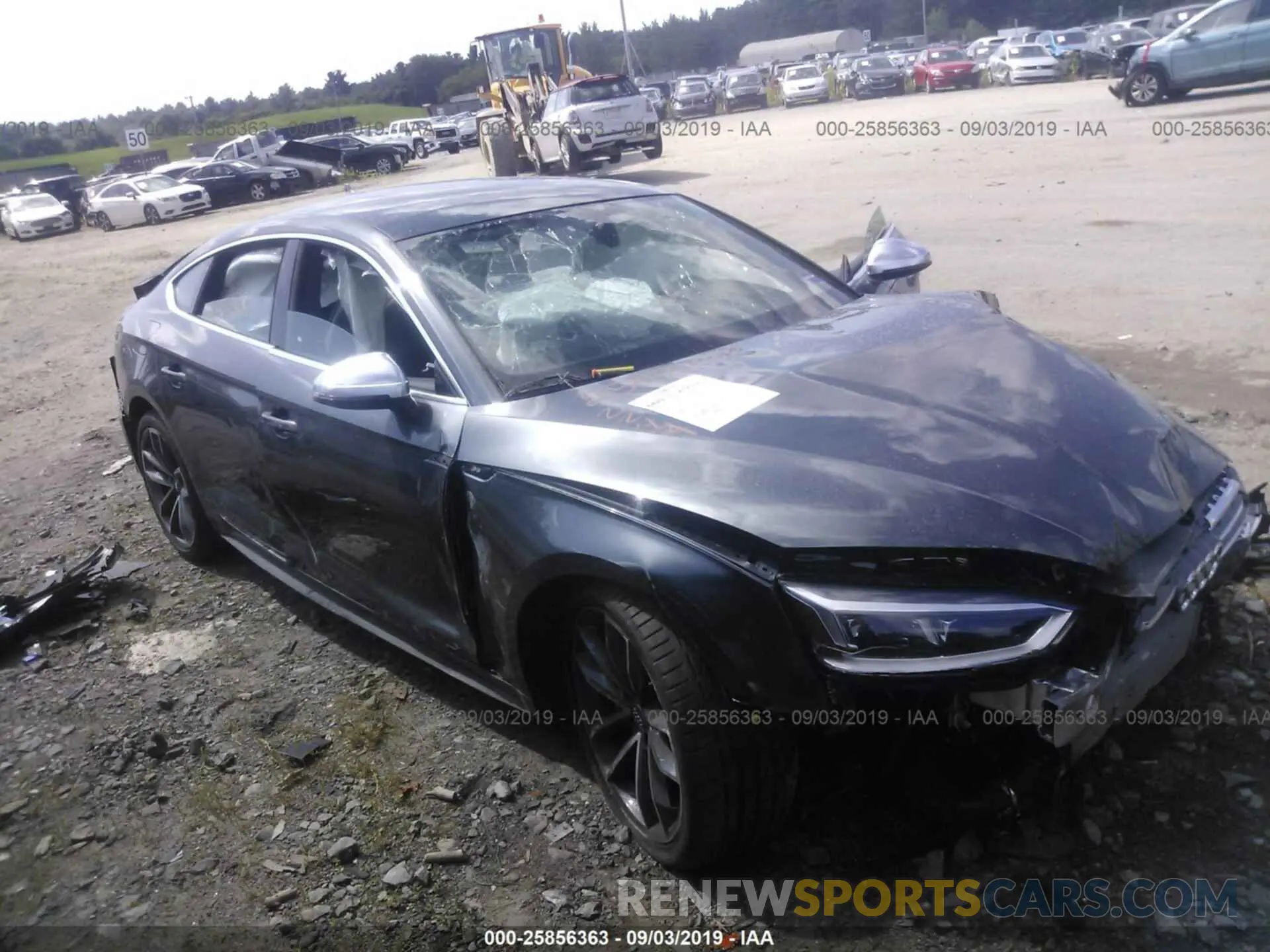 1 Photograph of a damaged car WAUB4CF52KA063015 AUDI S5 2019