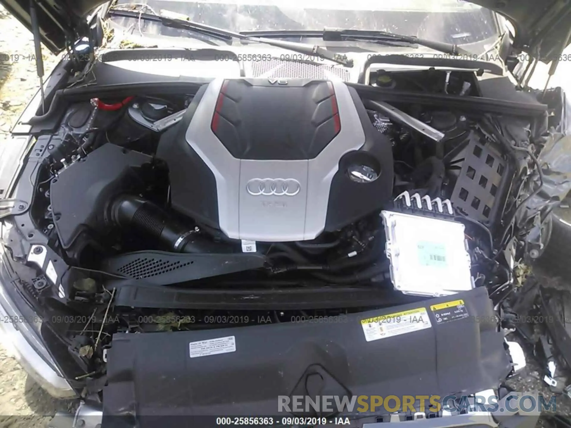 10 Photograph of a damaged car WAUB4CF52KA063015 AUDI S5 2019