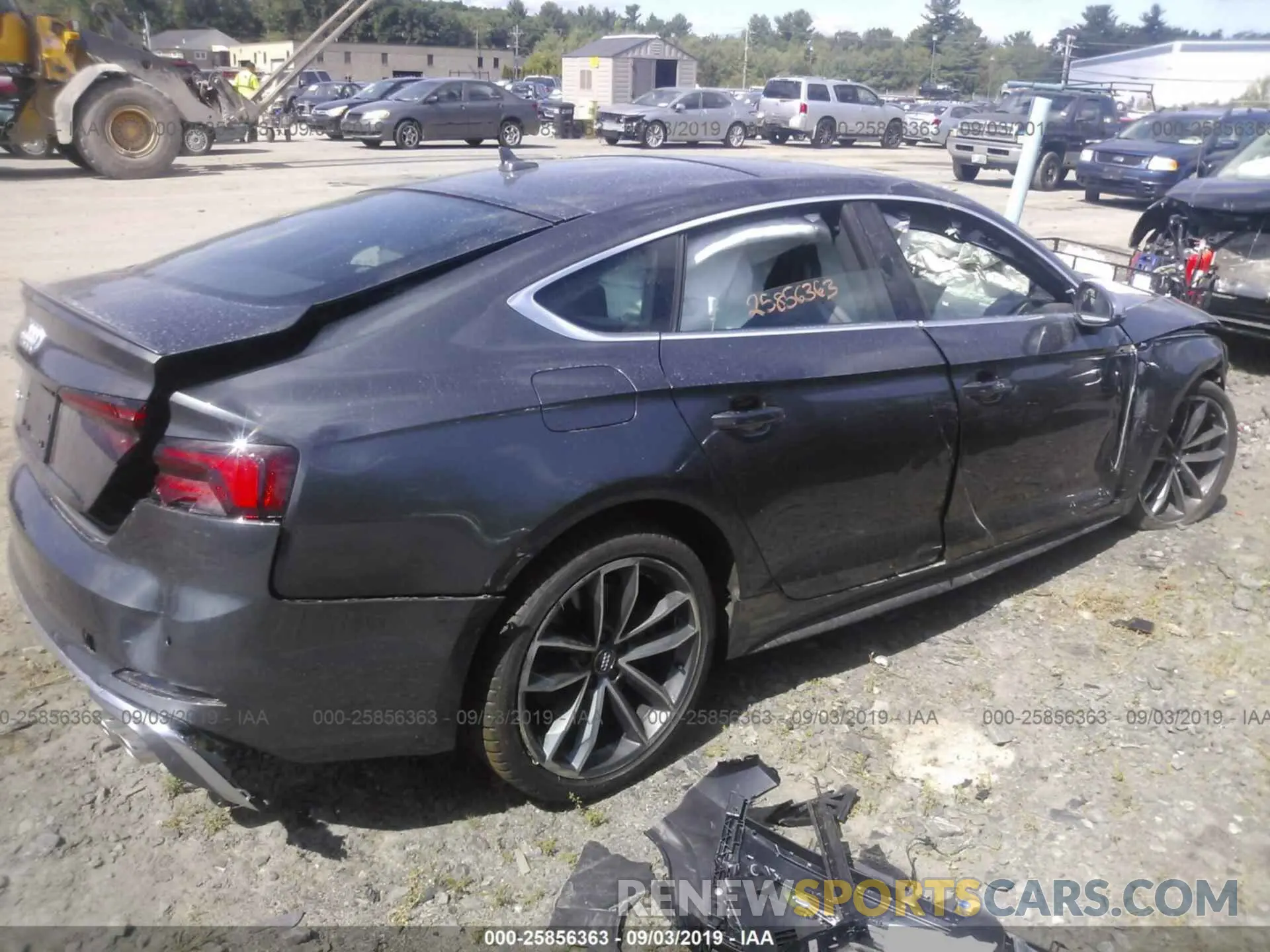 4 Photograph of a damaged car WAUB4CF52KA063015 AUDI S5 2019