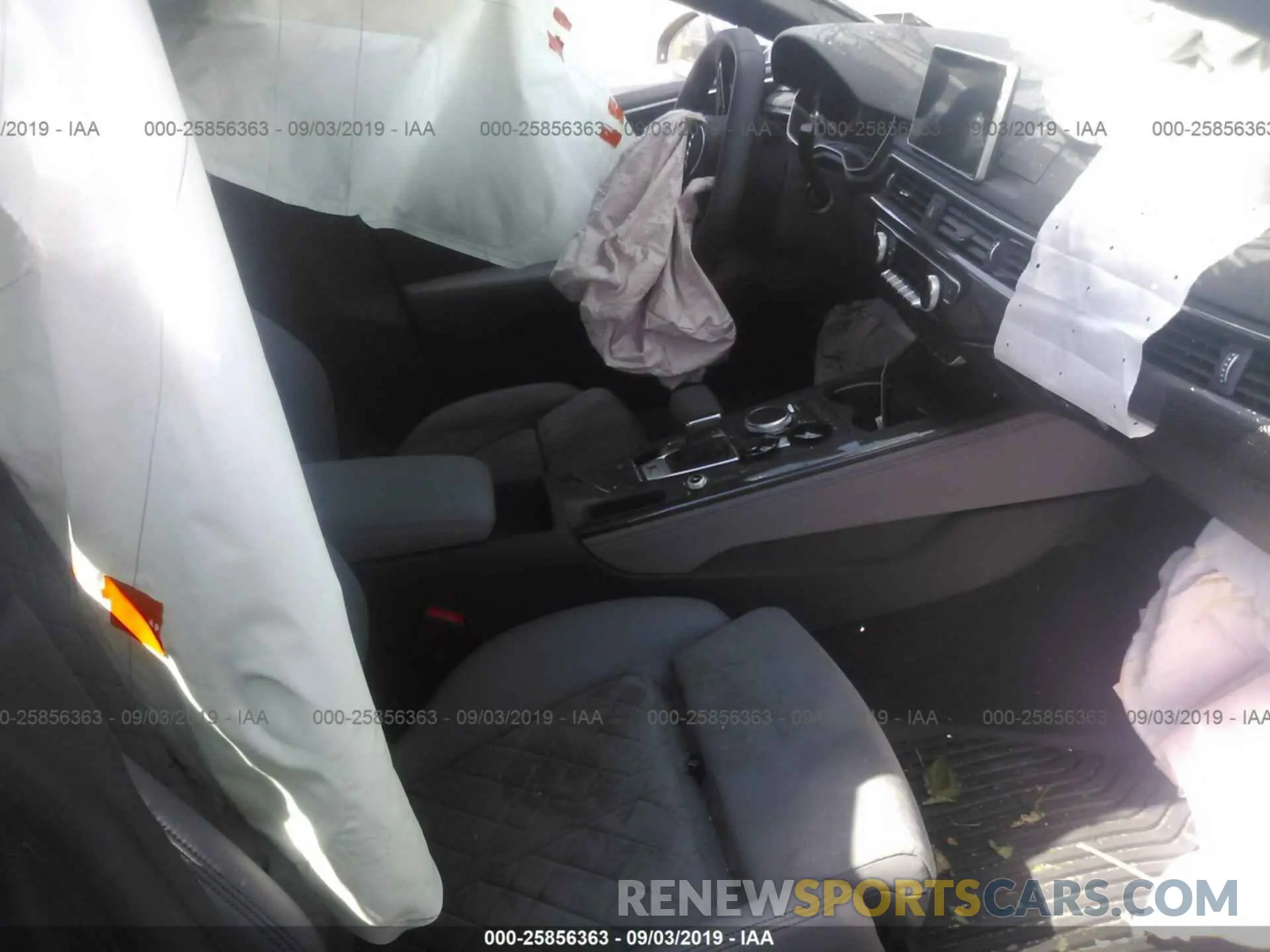 5 Photograph of a damaged car WAUB4CF52KA063015 AUDI S5 2019