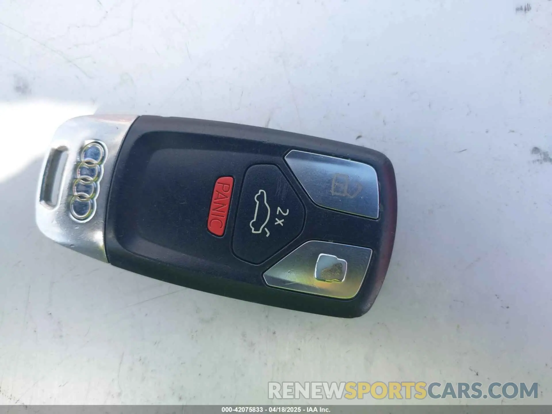 11 Photograph of a damaged car WAUB4CF55KA025004 AUDI S5 2019