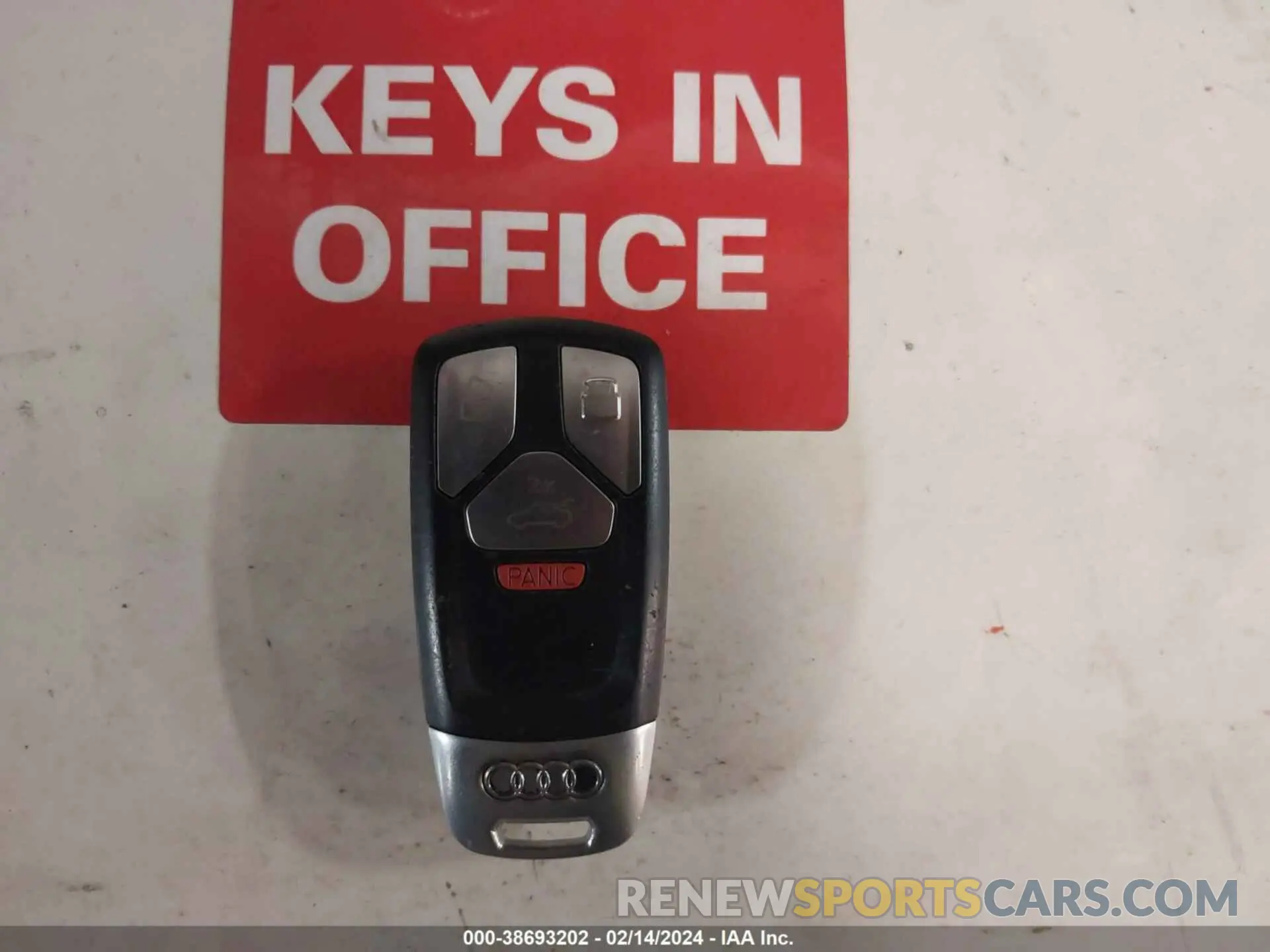 11 Photograph of a damaged car WAUB4CF55KA097627 AUDI S5 2019