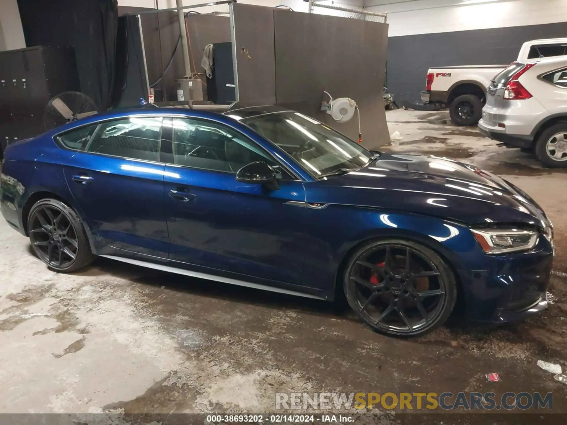 13 Photograph of a damaged car WAUB4CF55KA097627 AUDI S5 2019