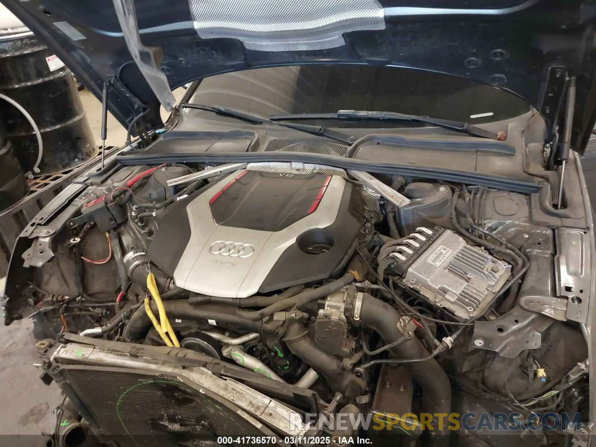 10 Photograph of a damaged car WAUB4CF58KA042802 AUDI S5 2019