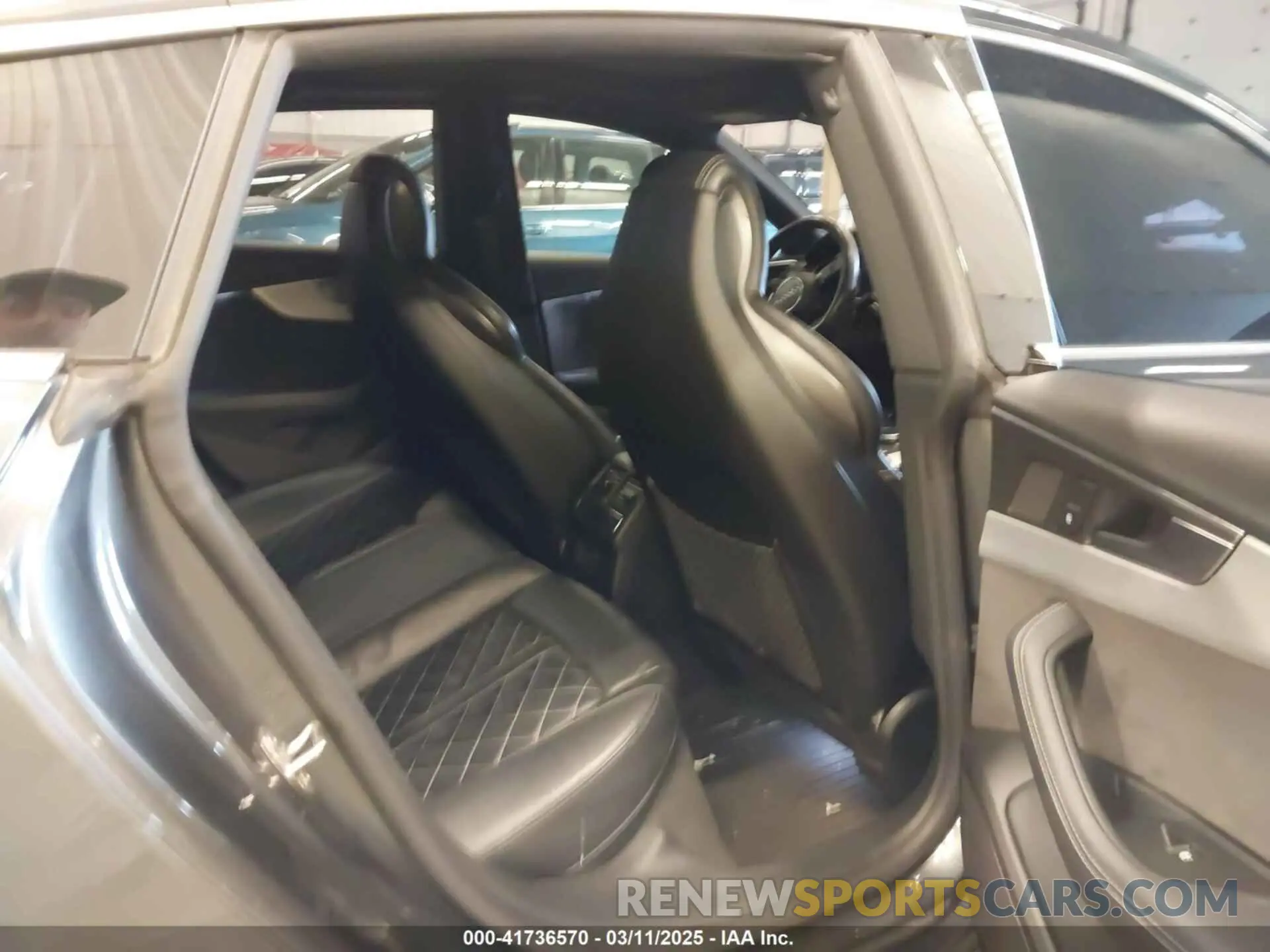 8 Photograph of a damaged car WAUB4CF58KA042802 AUDI S5 2019