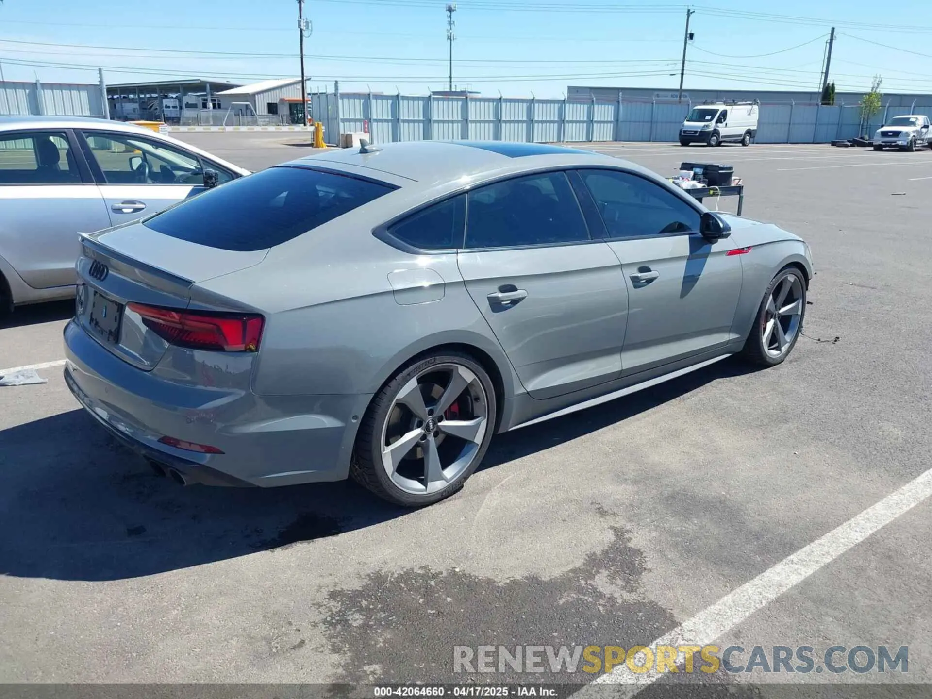 4 Photograph of a damaged car WAUC4CF50KA017042 AUDI S5 2019