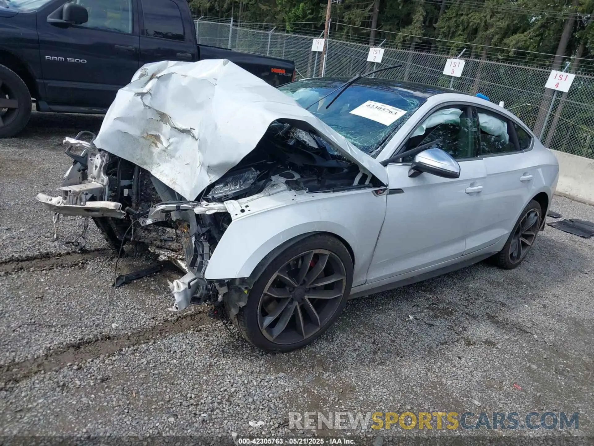 2 Photograph of a damaged car WAUC4CF59KA026631 AUDI S5 2019