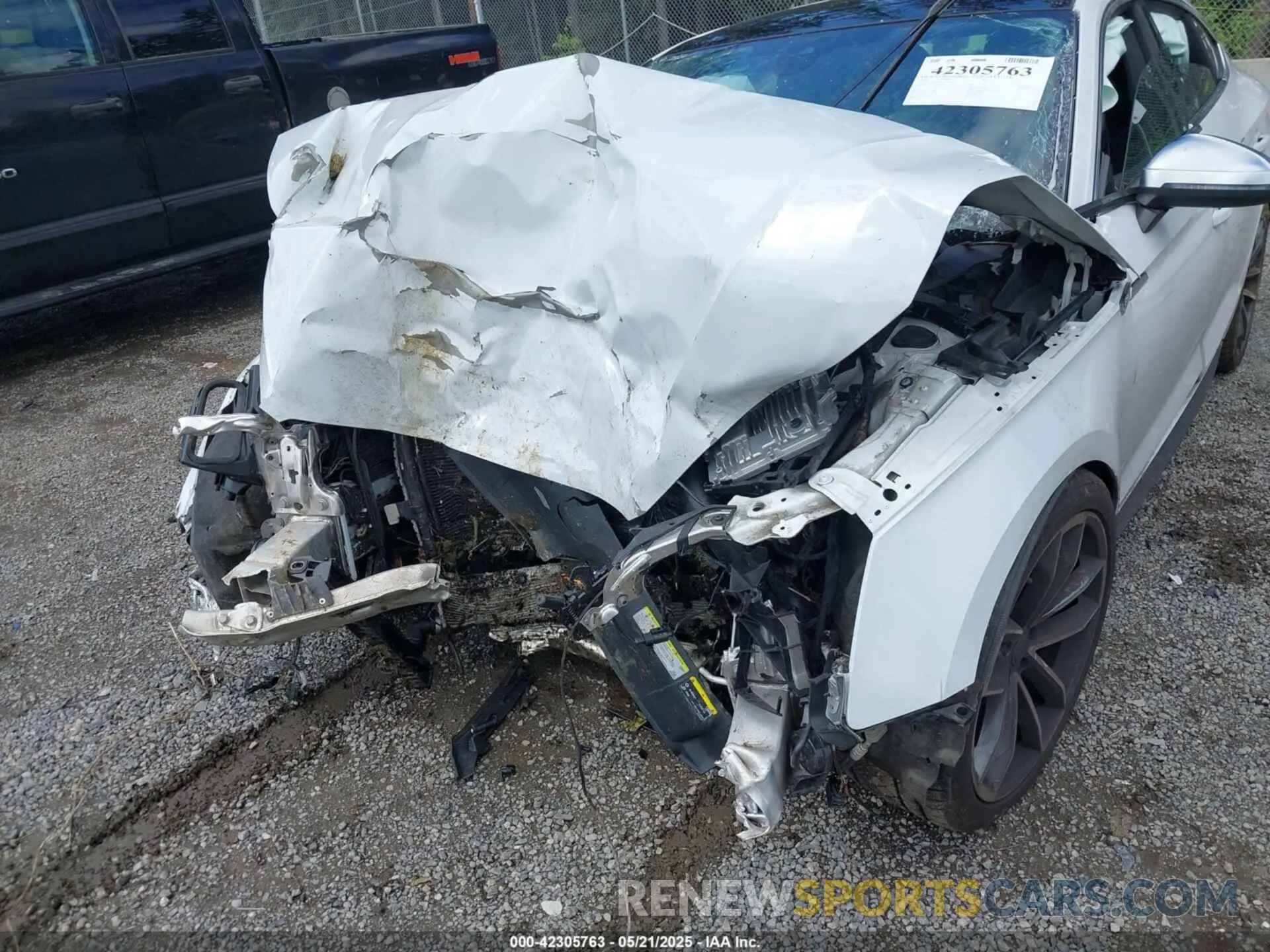 6 Photograph of a damaged car WAUC4CF59KA026631 AUDI S5 2019