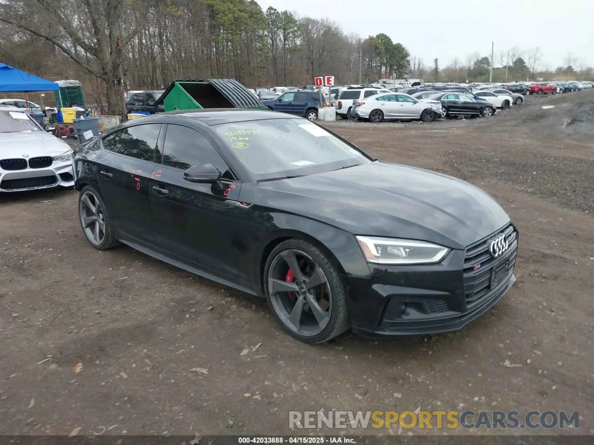 1 Photograph of a damaged car WAUC4CF59KA042991 AUDI S5 2019