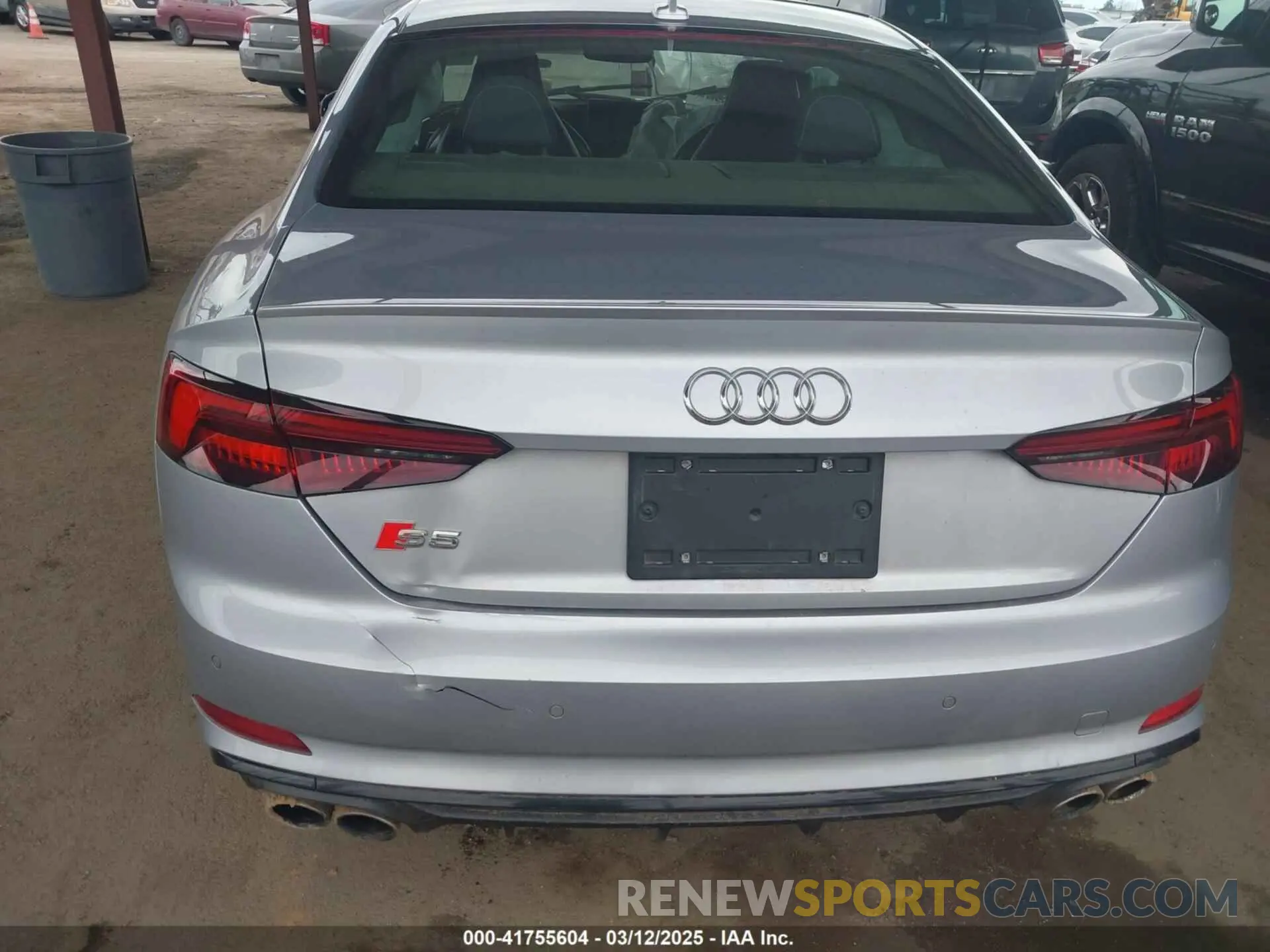 18 Photograph of a damaged car WAUP4AF50KA016933 AUDI S5 2019