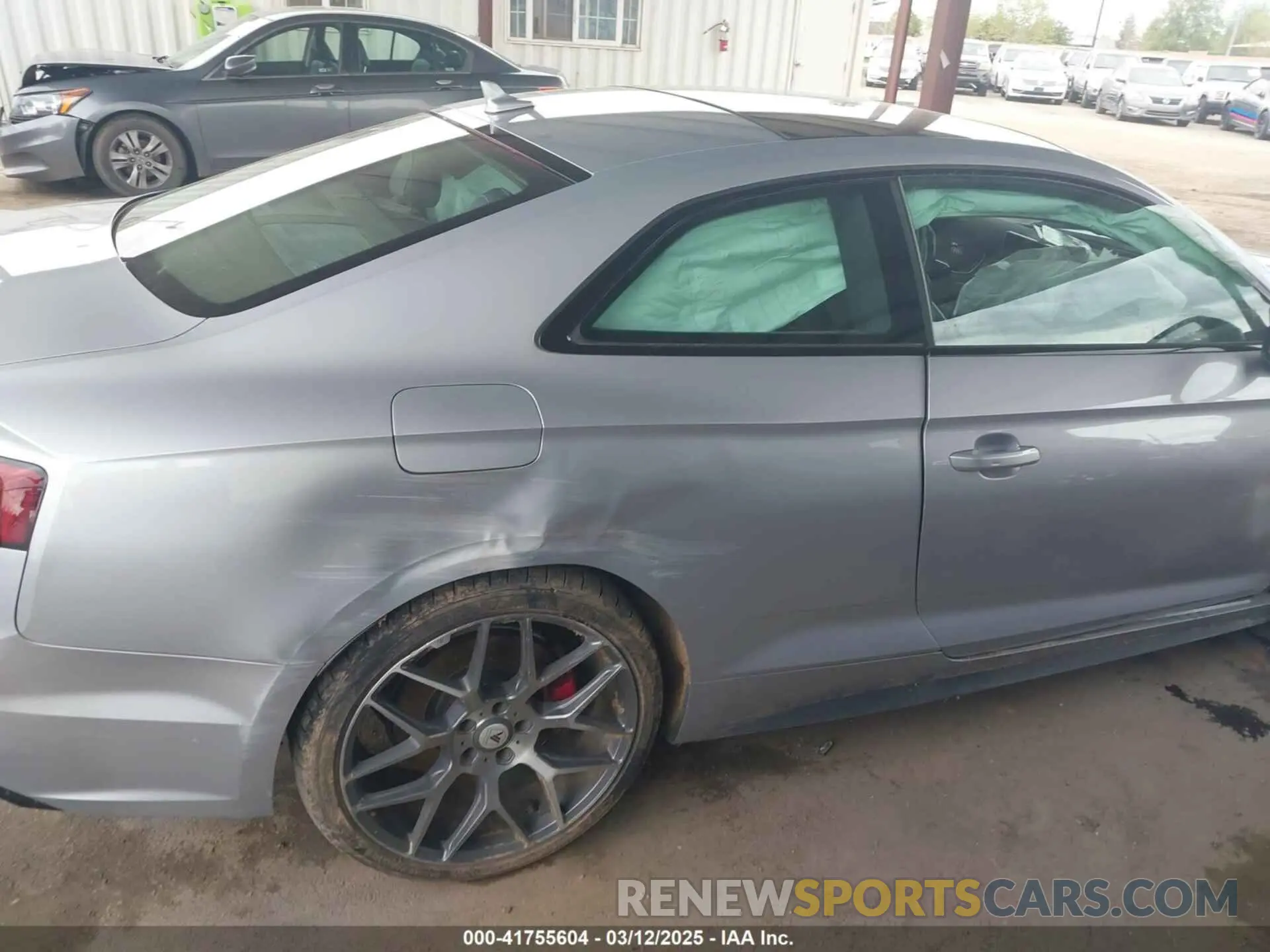 19 Photograph of a damaged car WAUP4AF50KA016933 AUDI S5 2019
