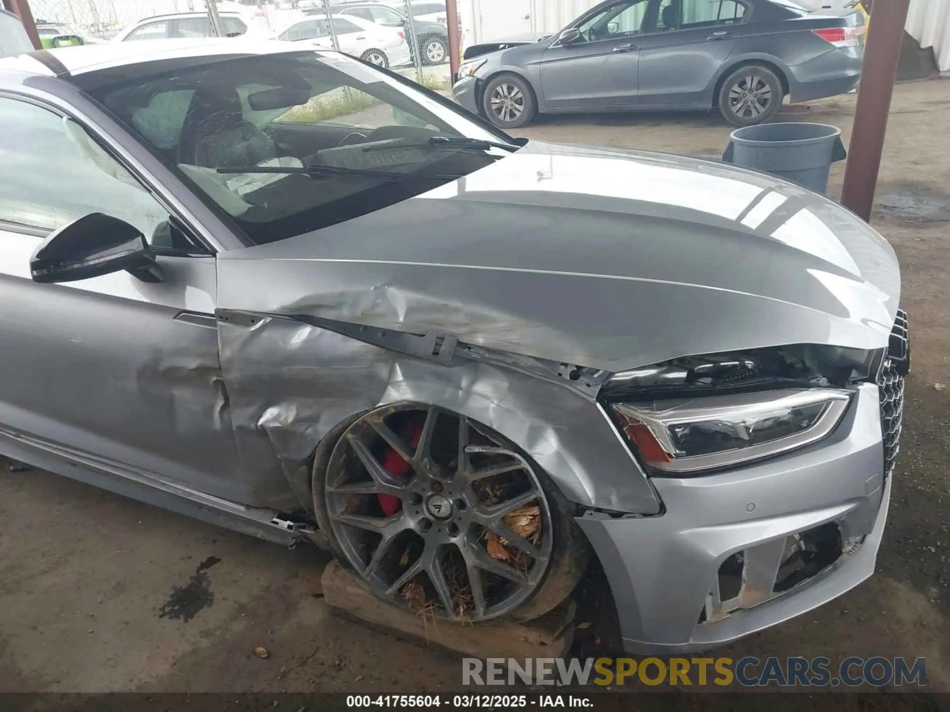 6 Photograph of a damaged car WAUP4AF50KA016933 AUDI S5 2019