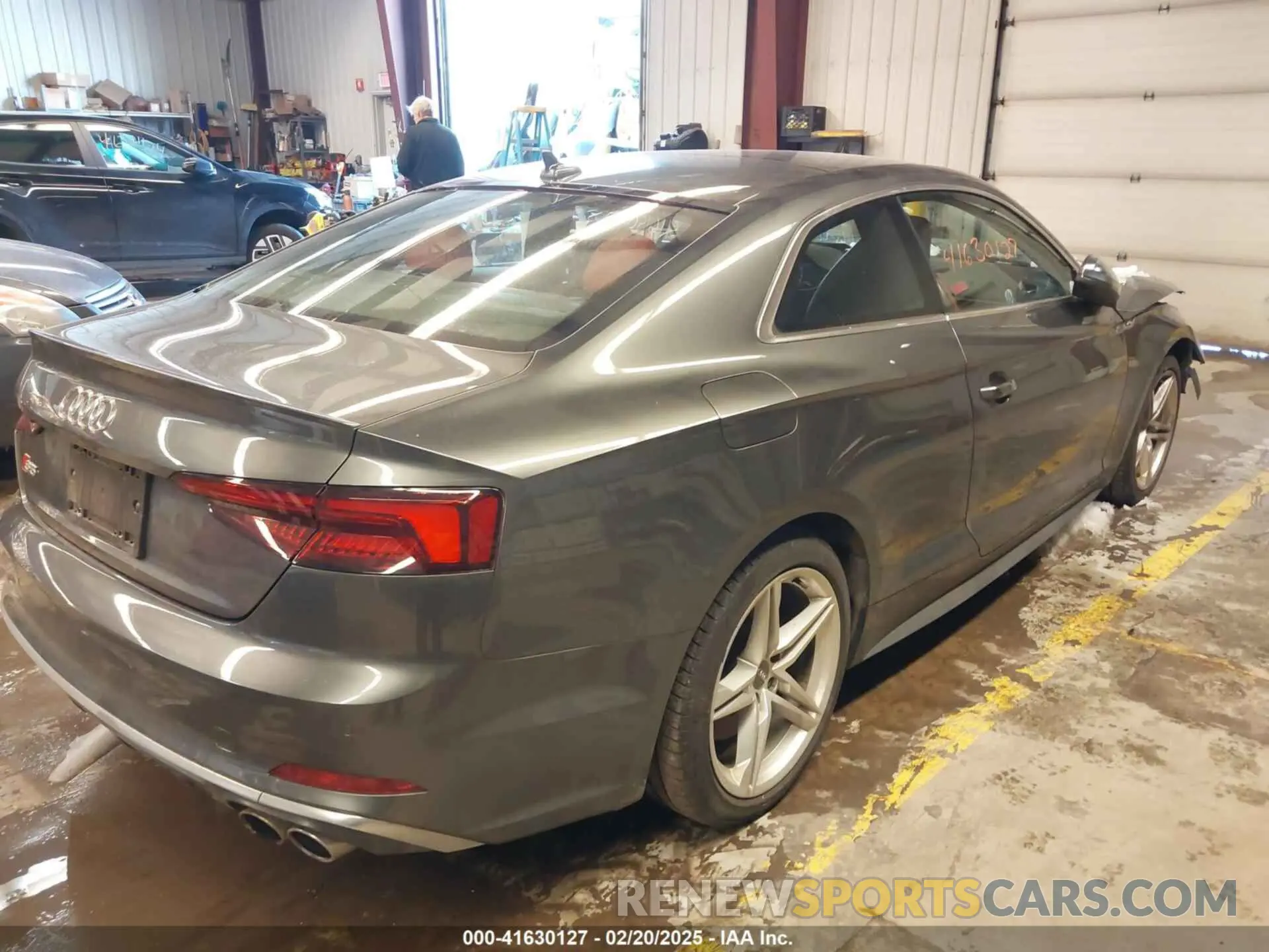 4 Photograph of a damaged car WAUP4AF59KA068903 AUDI S5 2019