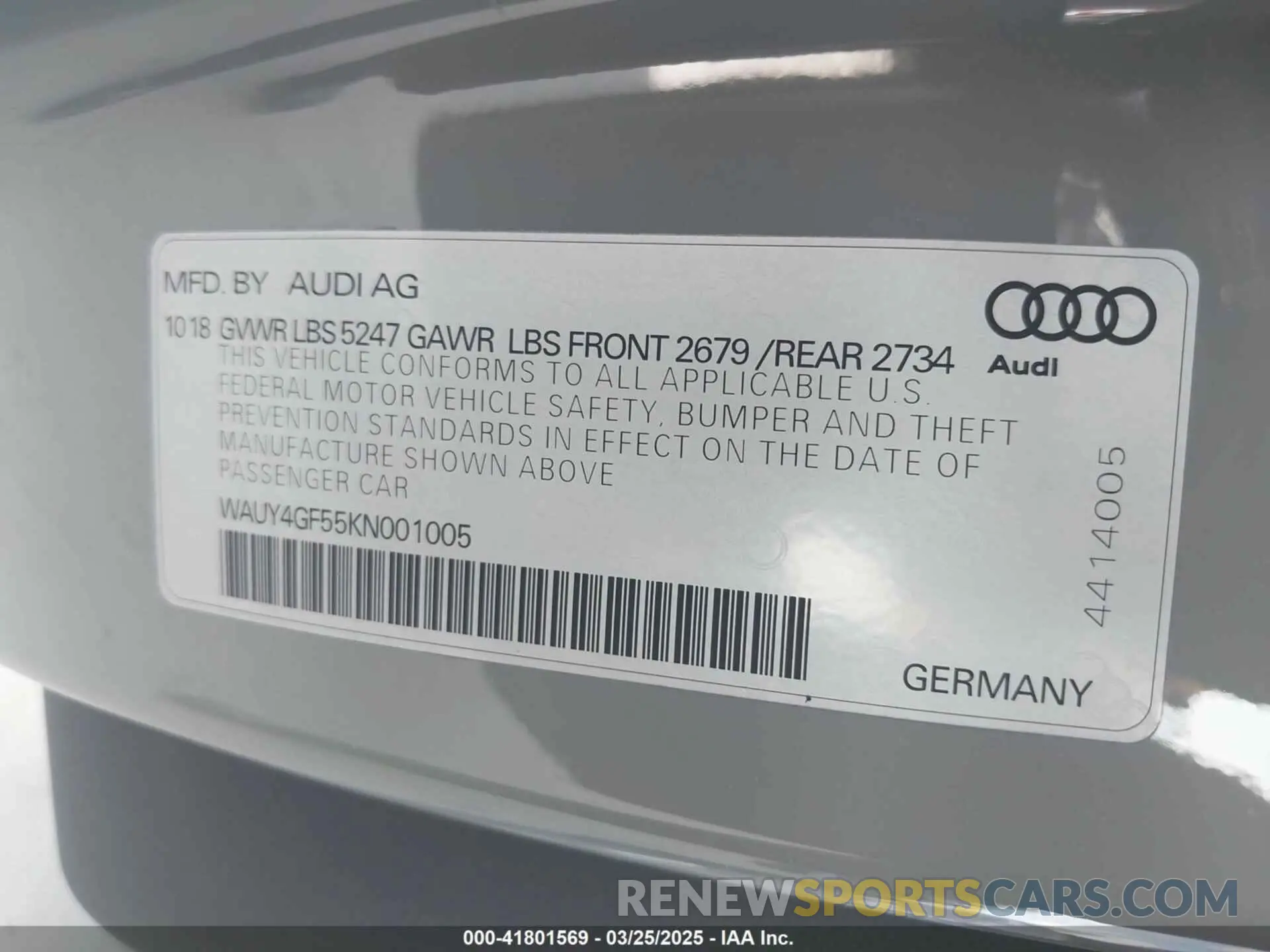 9 Photograph of a damaged car WAUY4GF55KN001005 AUDI S5 2019