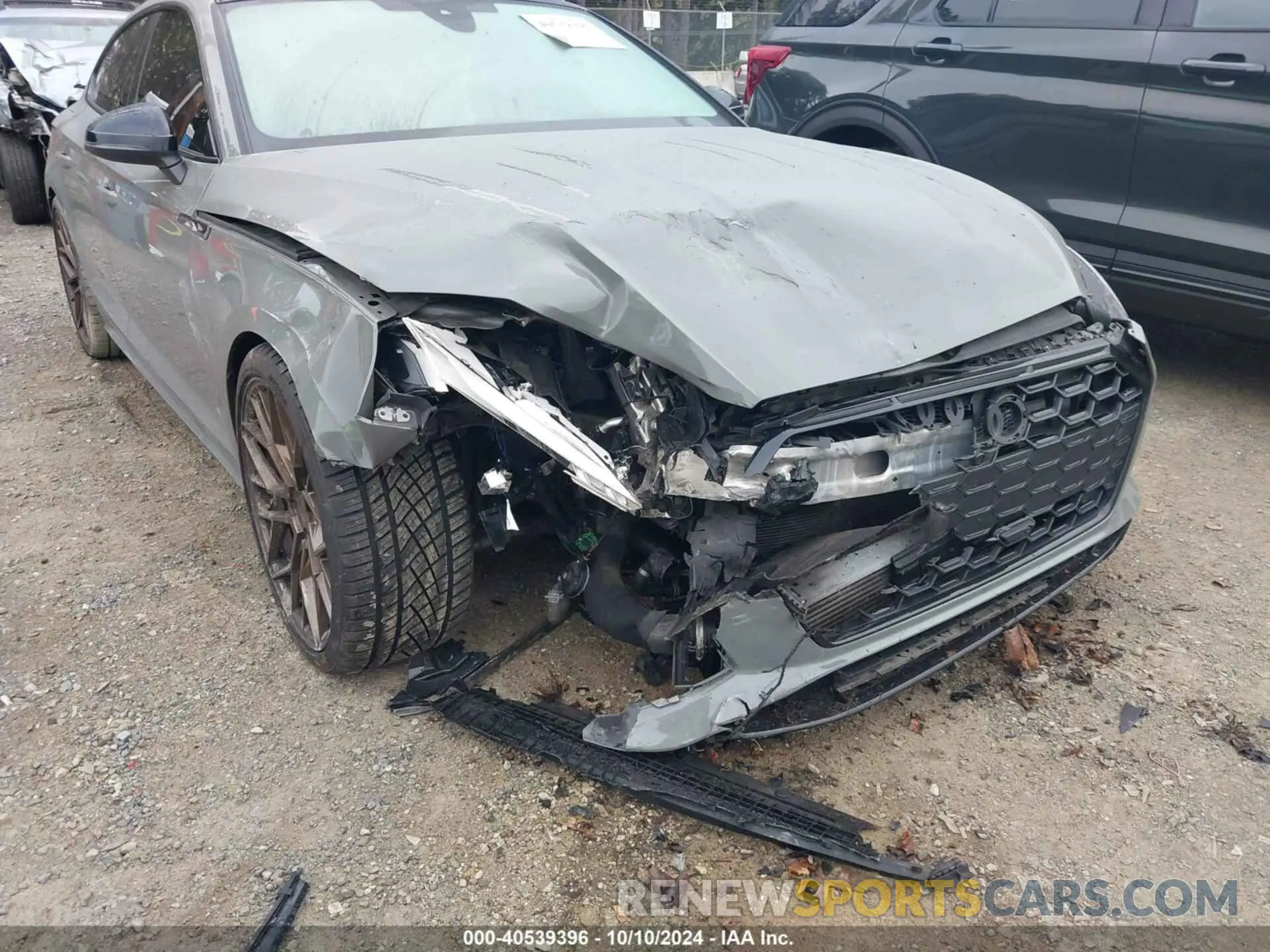 6 Photograph of a damaged car WAUC4CF51LA005905 AUDI S5 2020