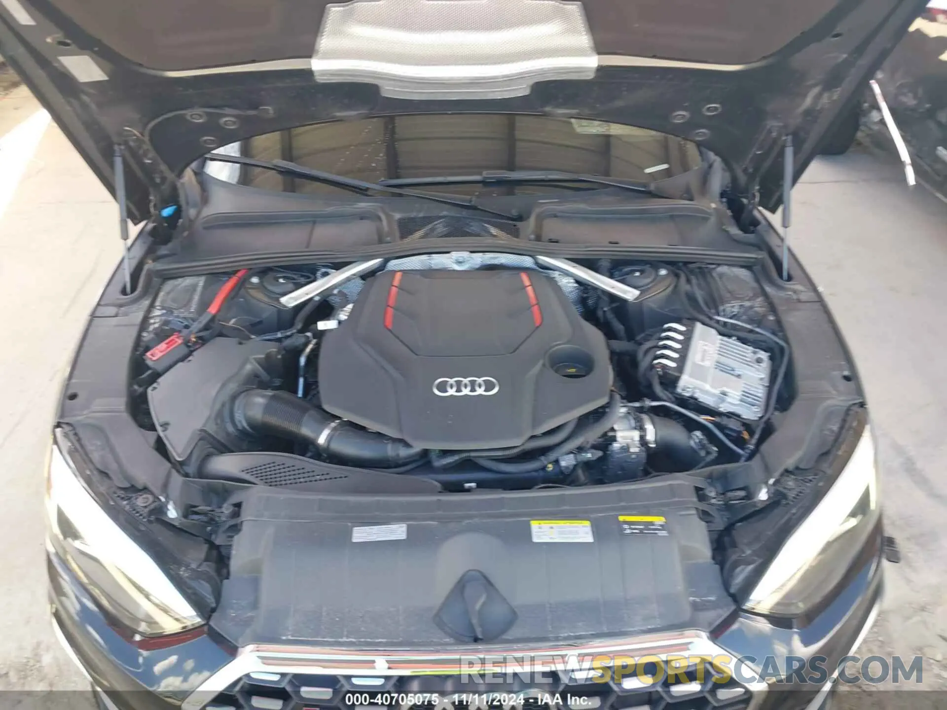 10 Photograph of a damaged car WAUB4CF50MA024250 AUDI S5 2021