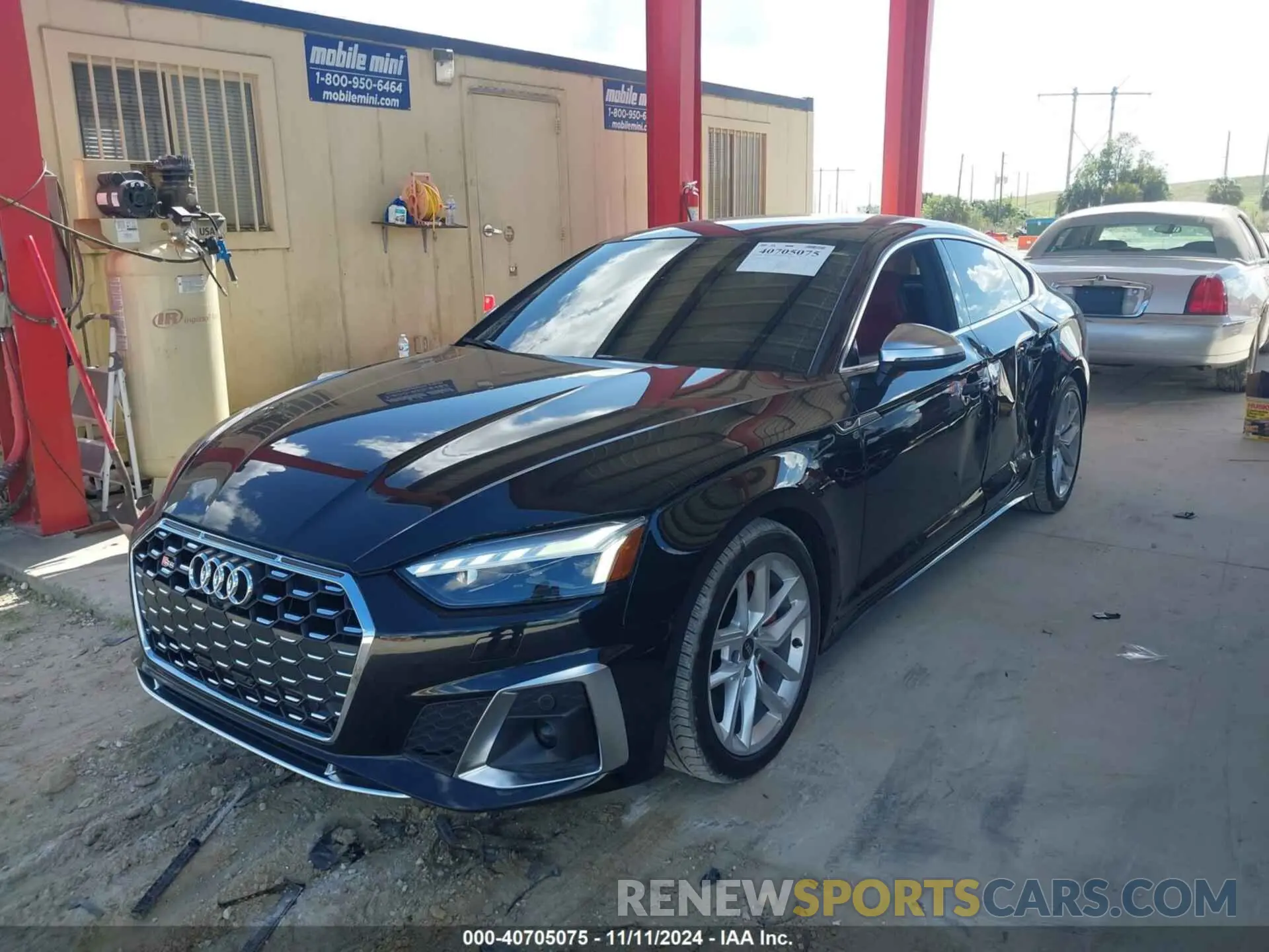 2 Photograph of a damaged car WAUB4CF50MA024250 AUDI S5 2021