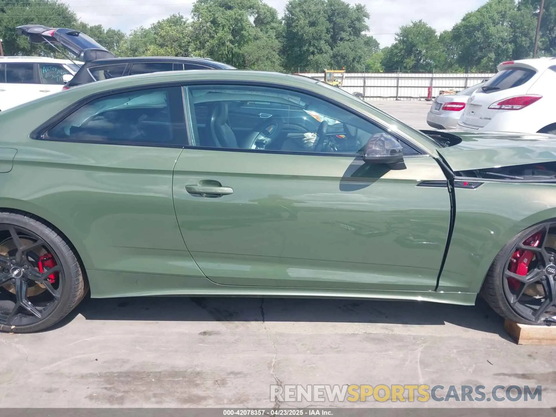 14 Photograph of a damaged car WAUP4AF55NA033974 AUDI S5 2022