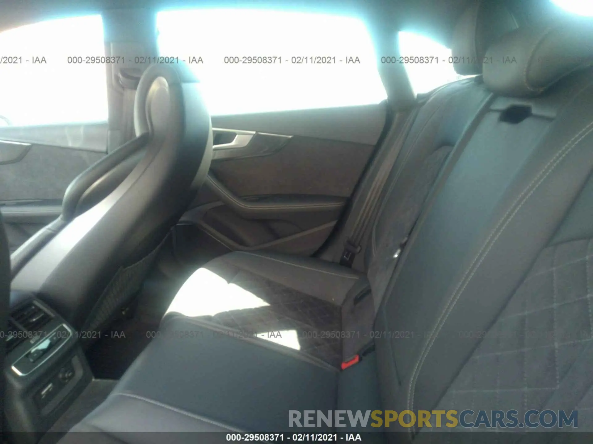 8 Photograph of a damaged car WAUC4CF58KA080745 AUDI S5 SPORTBACK 2019