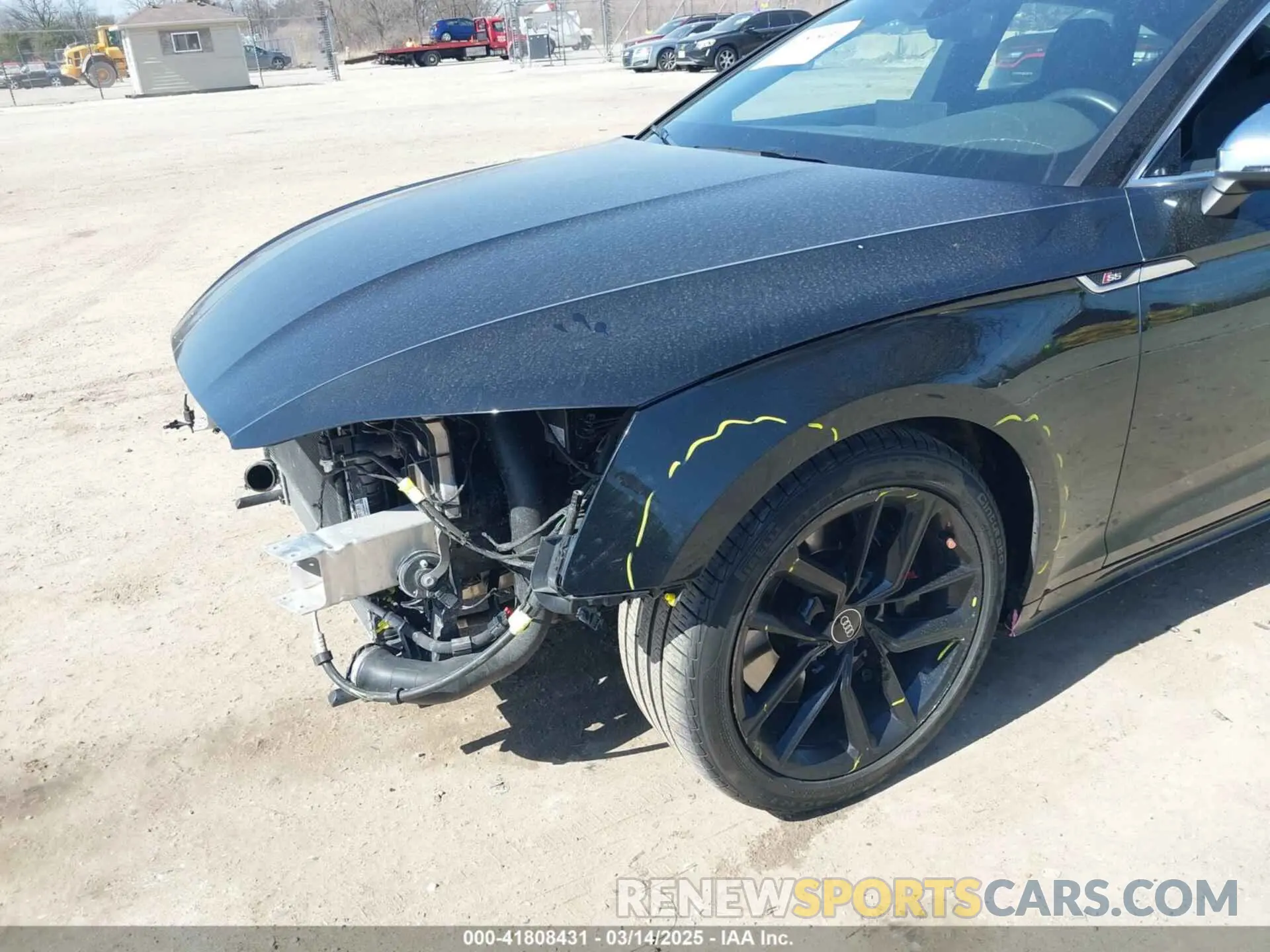 18 Photograph of a damaged car WAUA4CF52MA028375 AUDI S5 SPORTBACK 2021