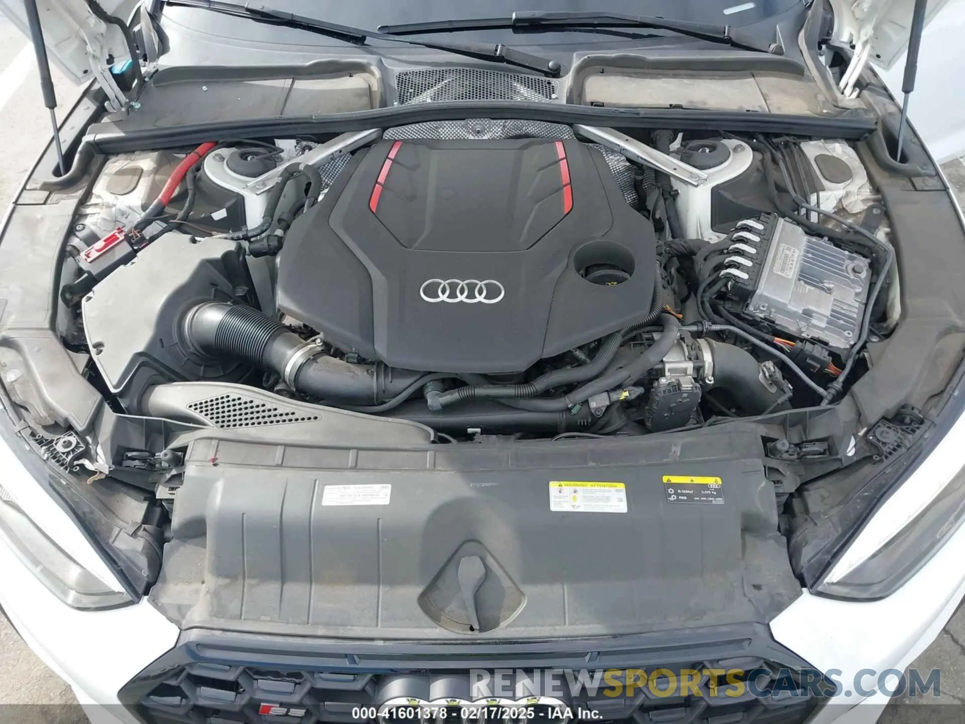 10 Photograph of a damaged car WAUC4CF53MA013313 AUDI S5 SPORTBACK 2021