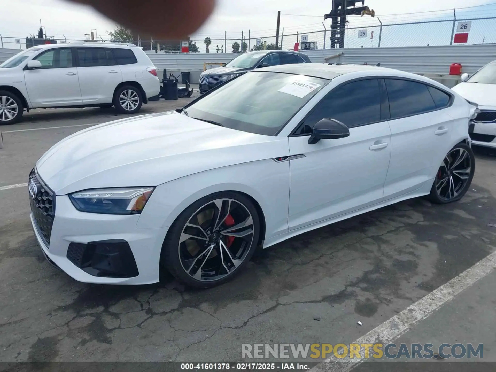 2 Photograph of a damaged car WAUC4CF53MA013313 AUDI S5 SPORTBACK 2021