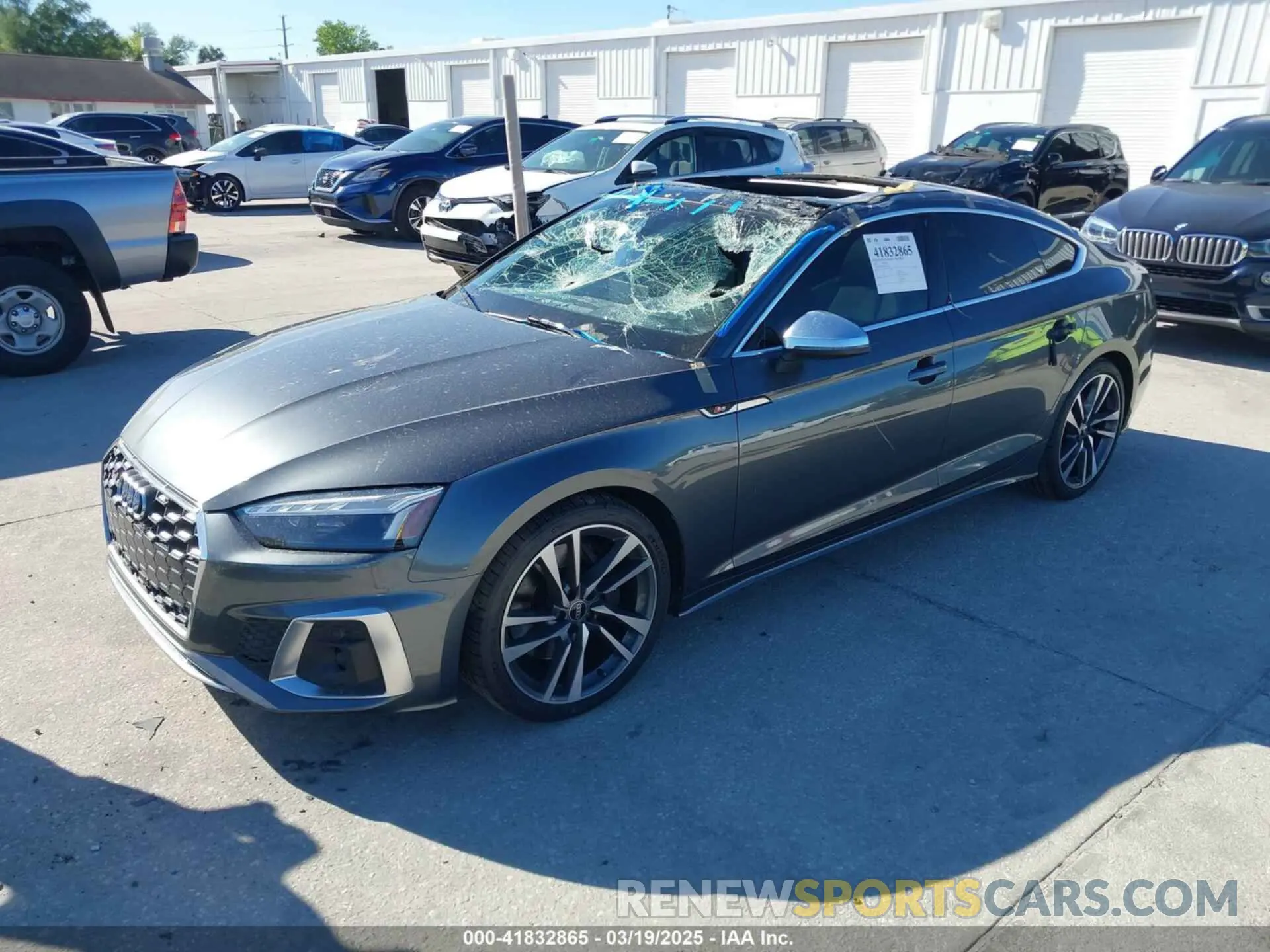 2 Photograph of a damaged car WAUA4CF59NA032604 AUDI S5 SPORTBACK 2022
