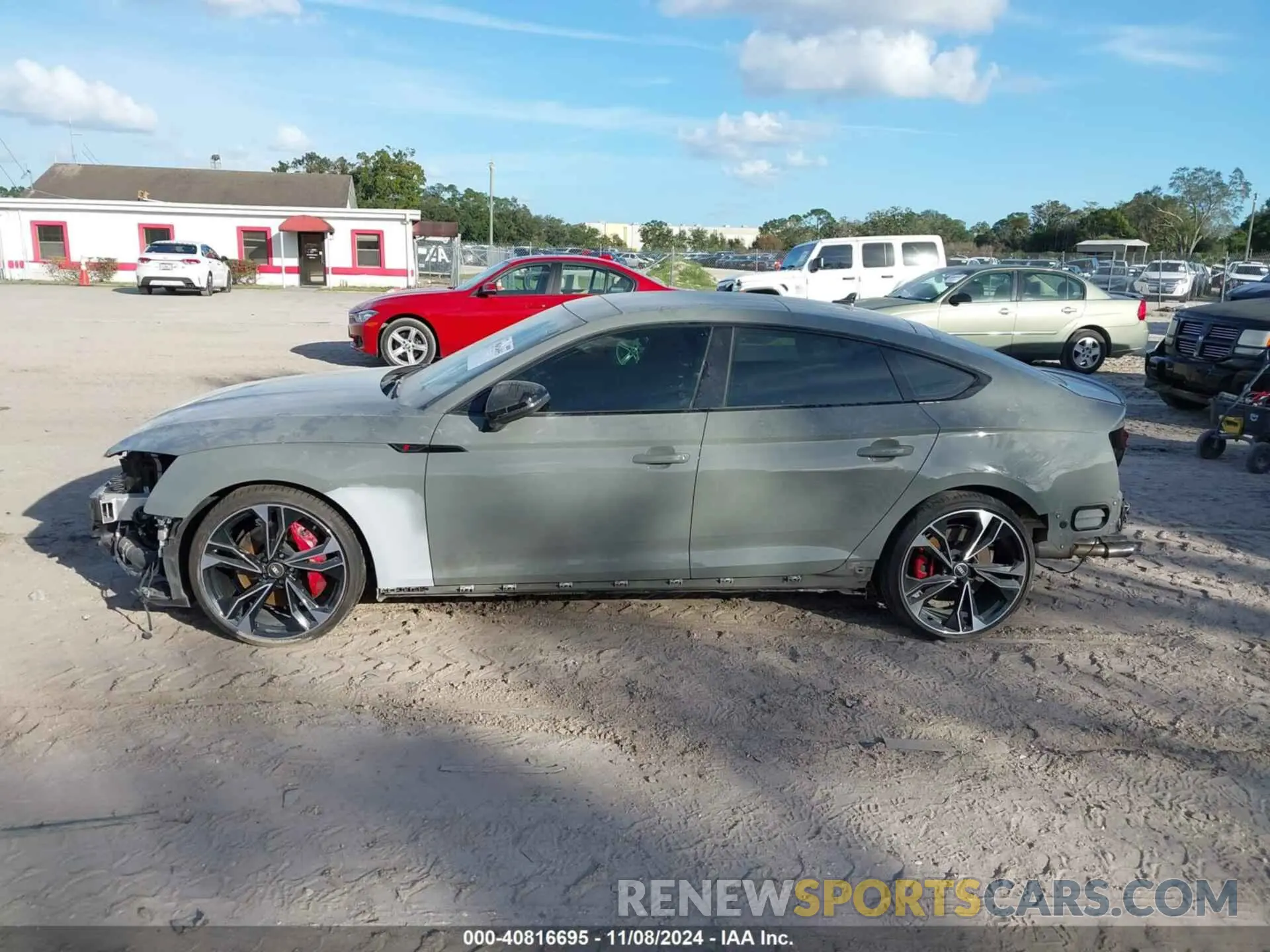 15 Photograph of a damaged car WAUC4CF55NA009331 AUDI S5 SPORTBACK 2022