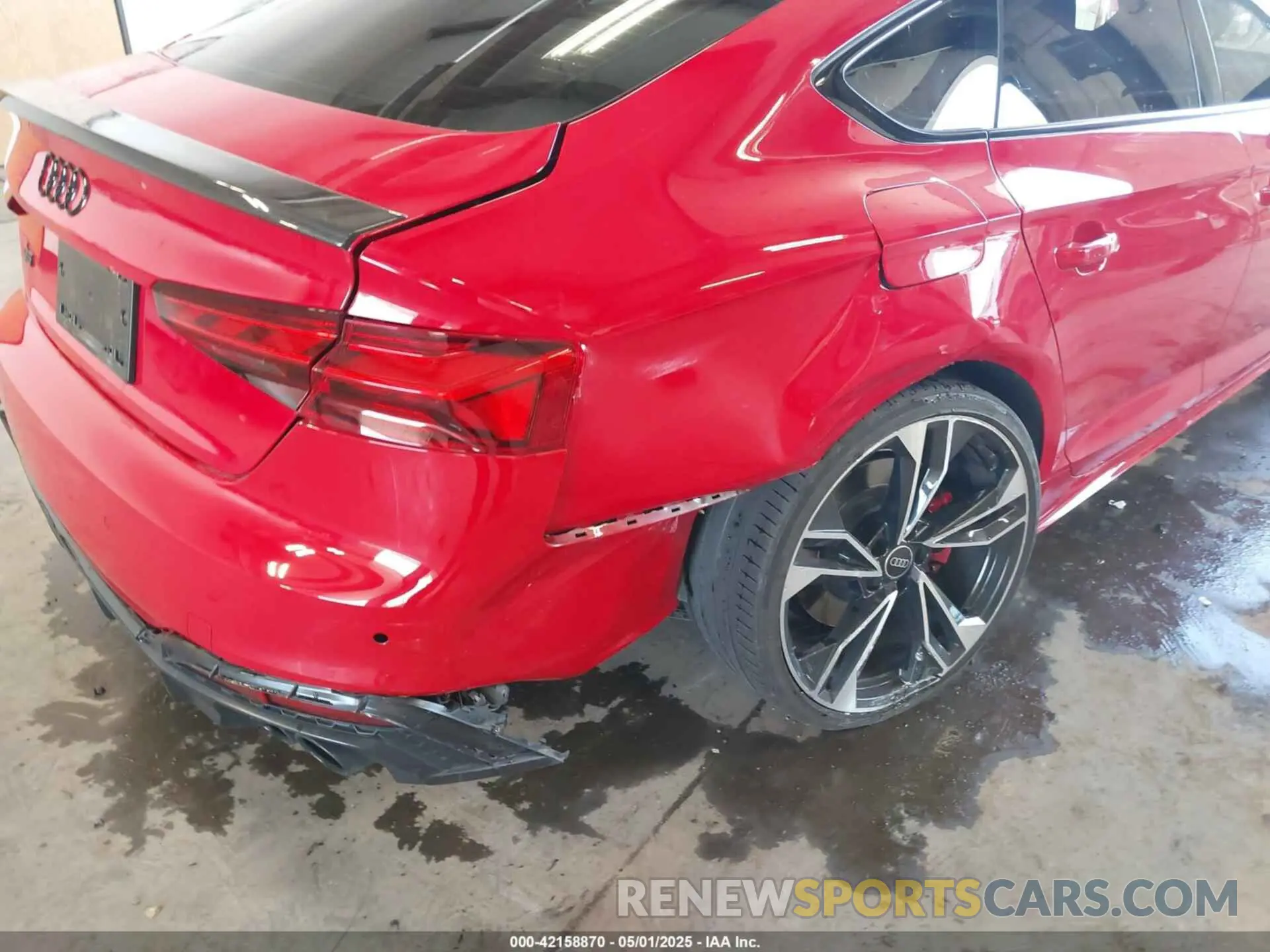 6 Photograph of a damaged car WAUB4DF52PA063481 AUDI S5 SPORTBACK 2023