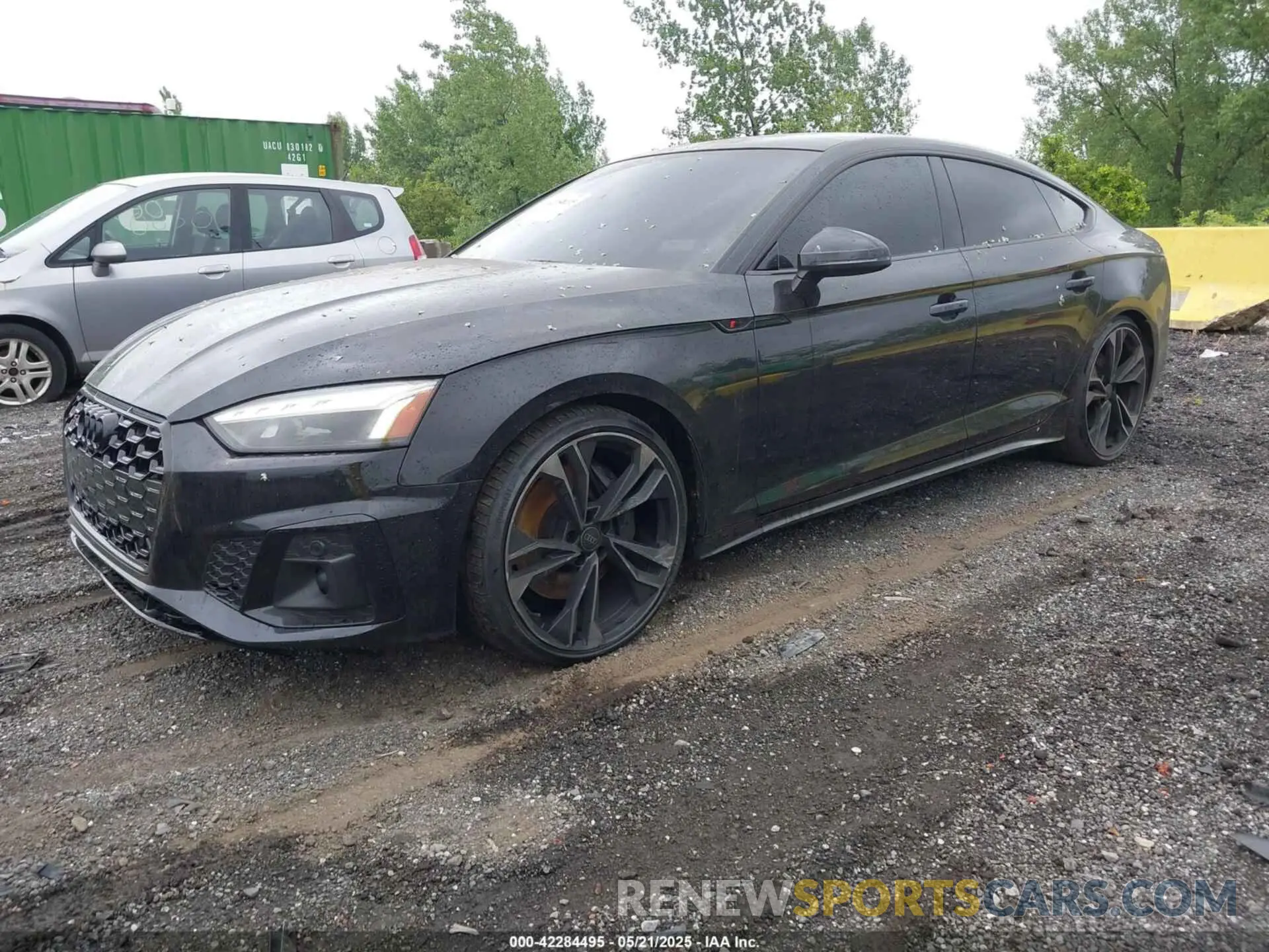 2 Photograph of a damaged car WAUC4CF53PA065545 AUDI S5 SPORTBACK 2023