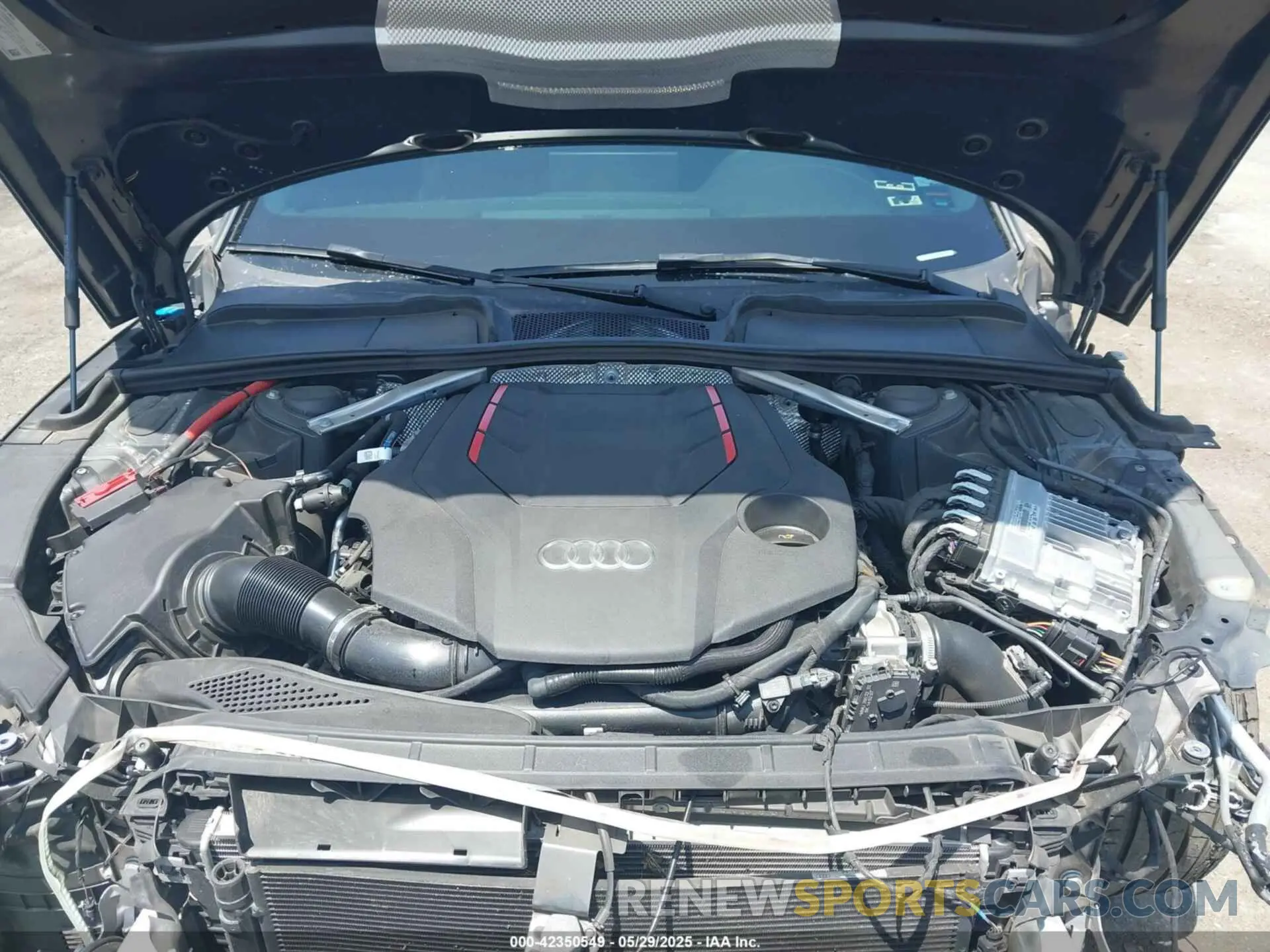 10 Photograph of a damaged car WAUC4CF54PA017827 AUDI S5 SPORTBACK 2023