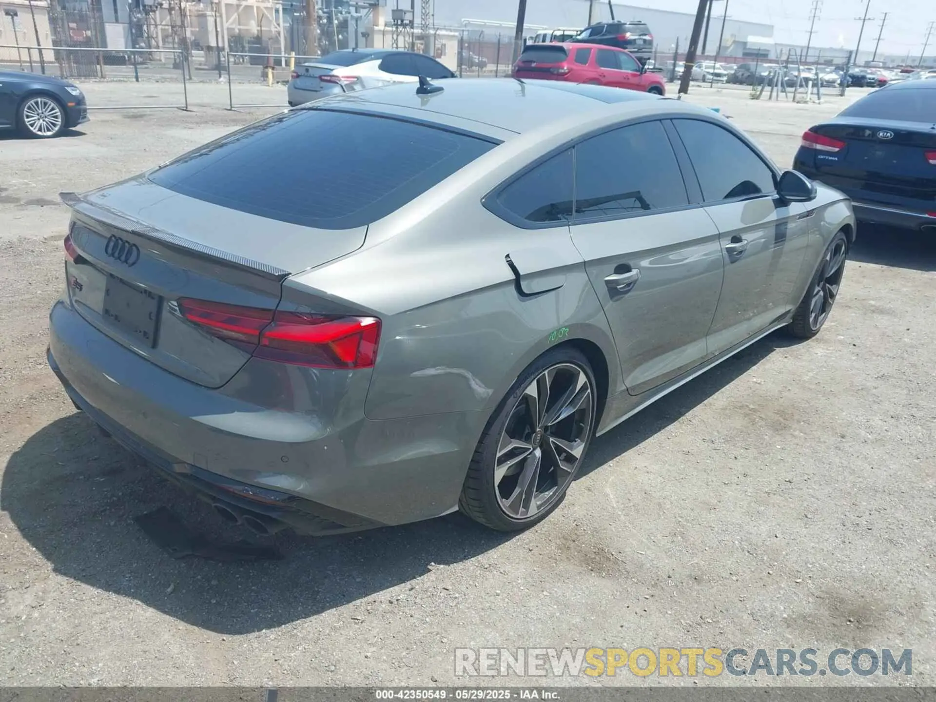 4 Photograph of a damaged car WAUC4CF54PA017827 AUDI S5 SPORTBACK 2023