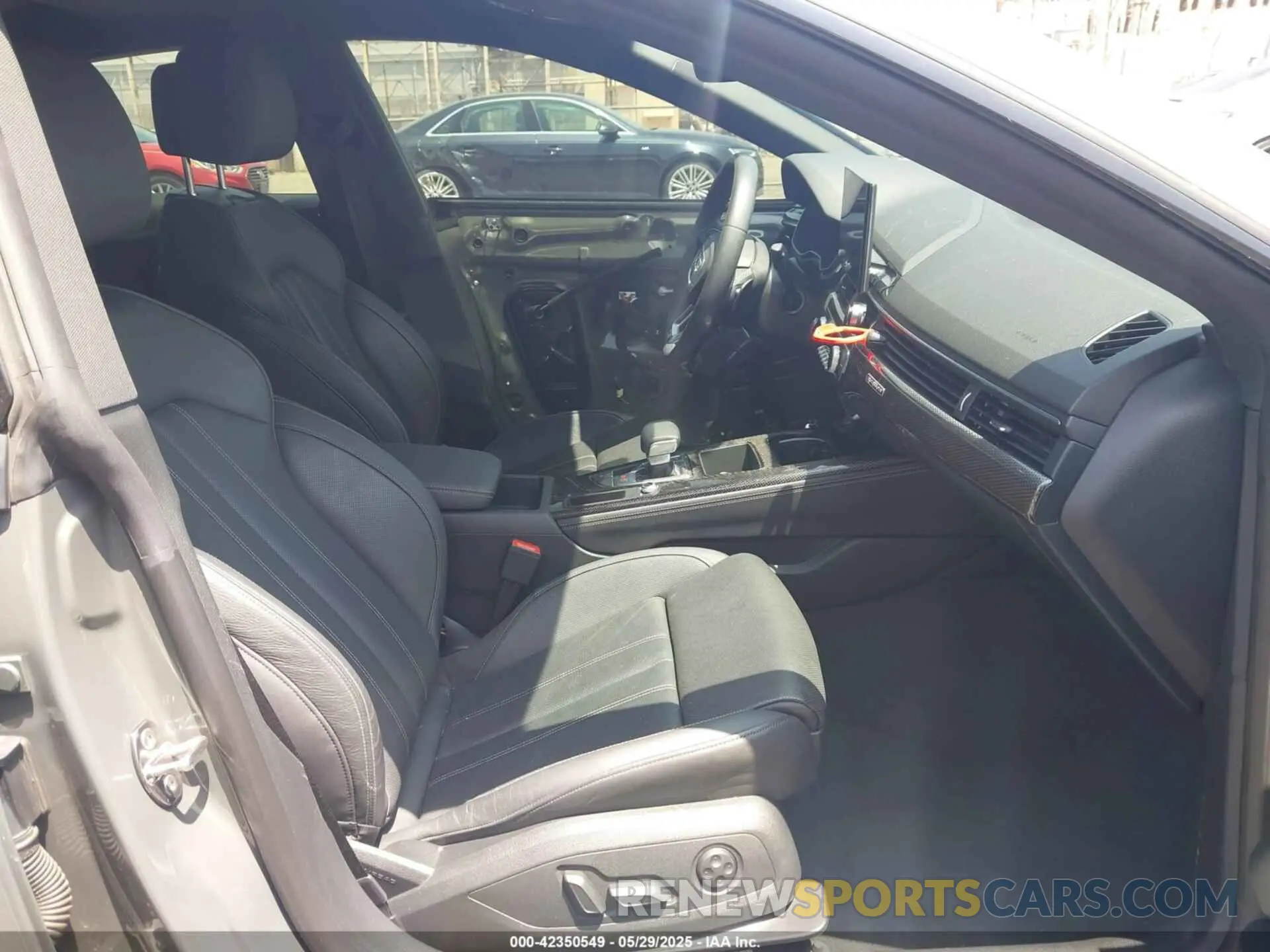 5 Photograph of a damaged car WAUC4CF54PA017827 AUDI S5 SPORTBACK 2023