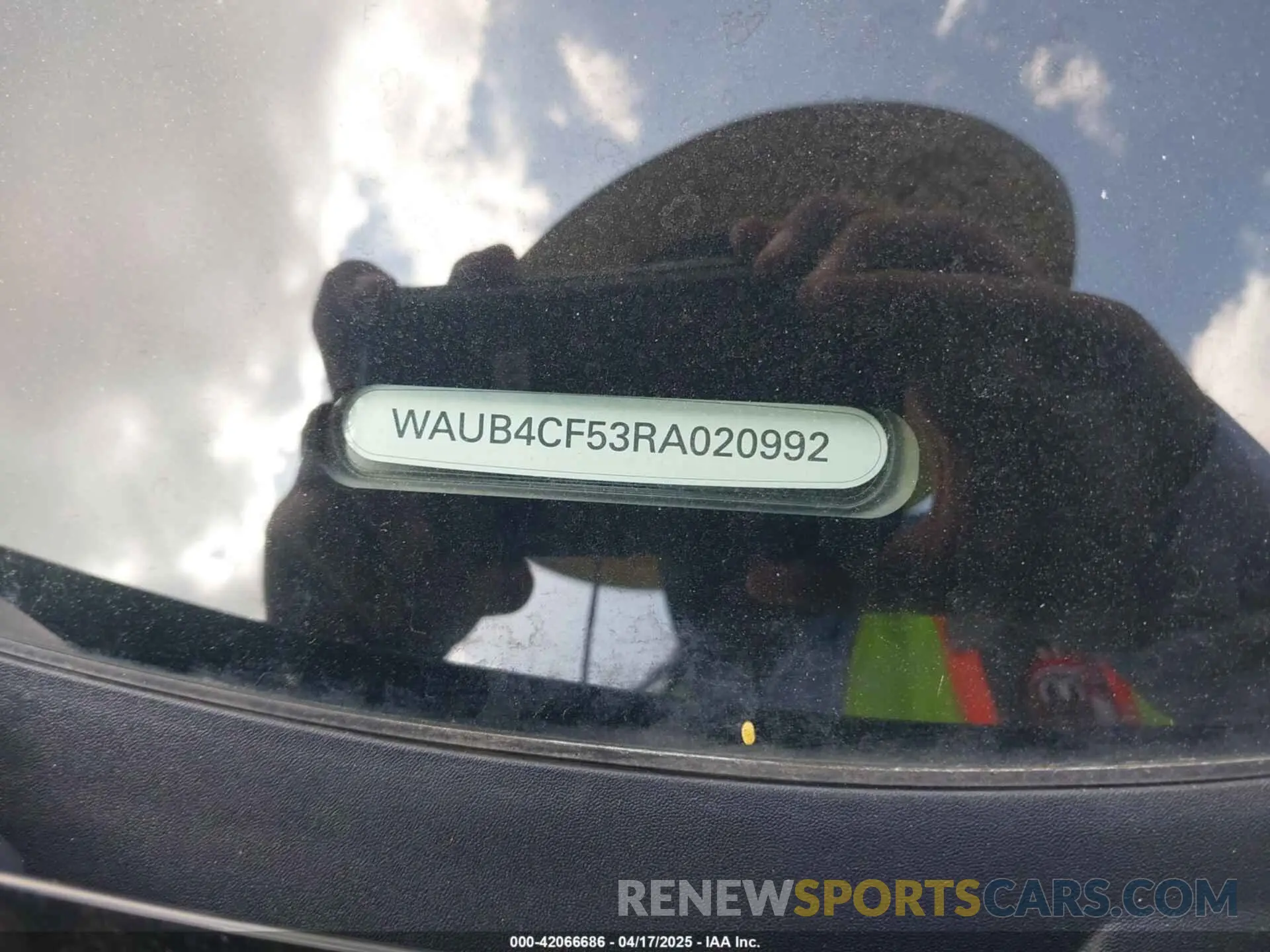 9 Photograph of a damaged car WAUB4CF53RA020992 AUDI S5 SPORTBACK 2024