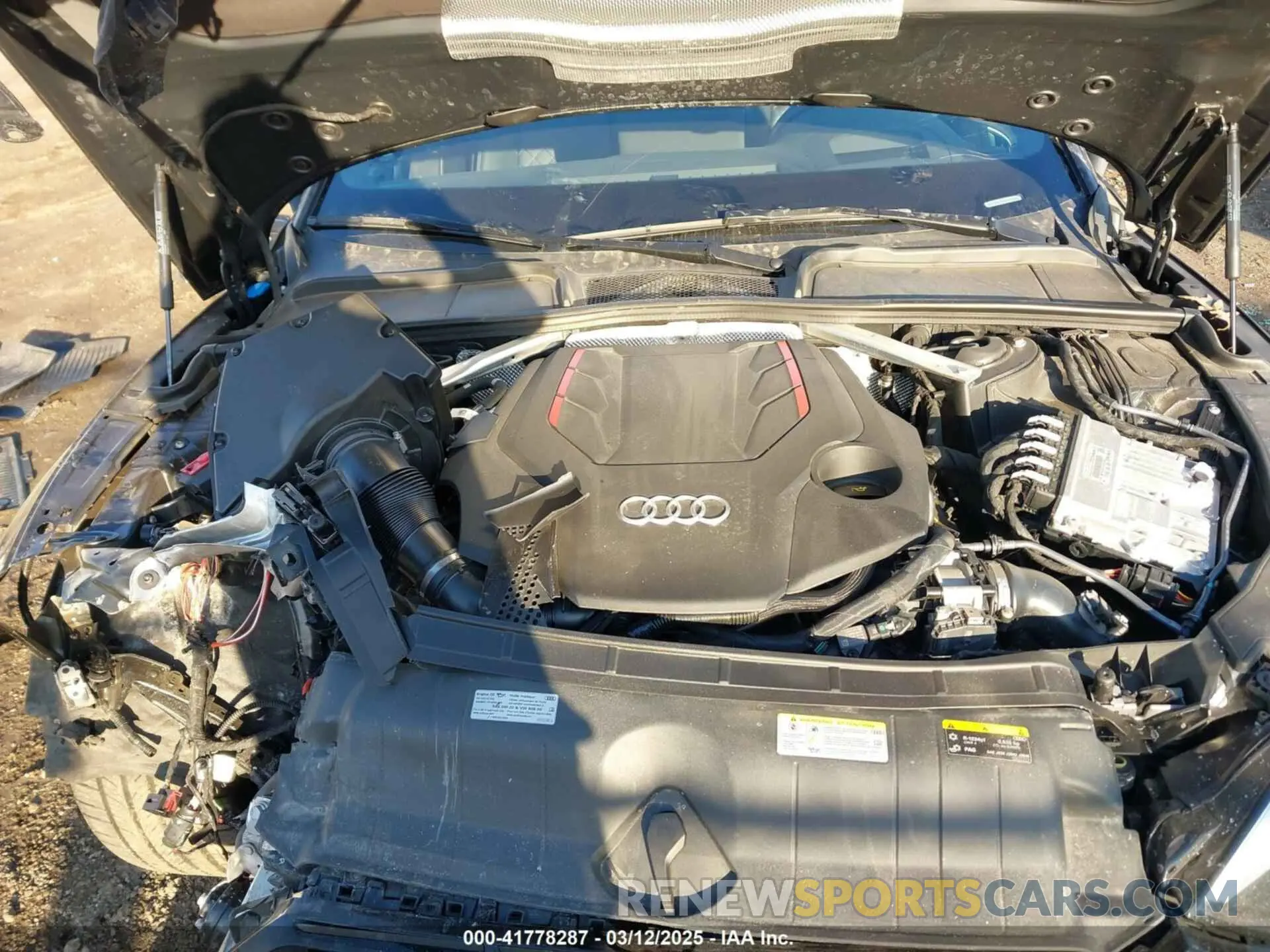 10 Photograph of a damaged car WAUB4CF58RA010698 AUDI S5 SPORTBACK 2024