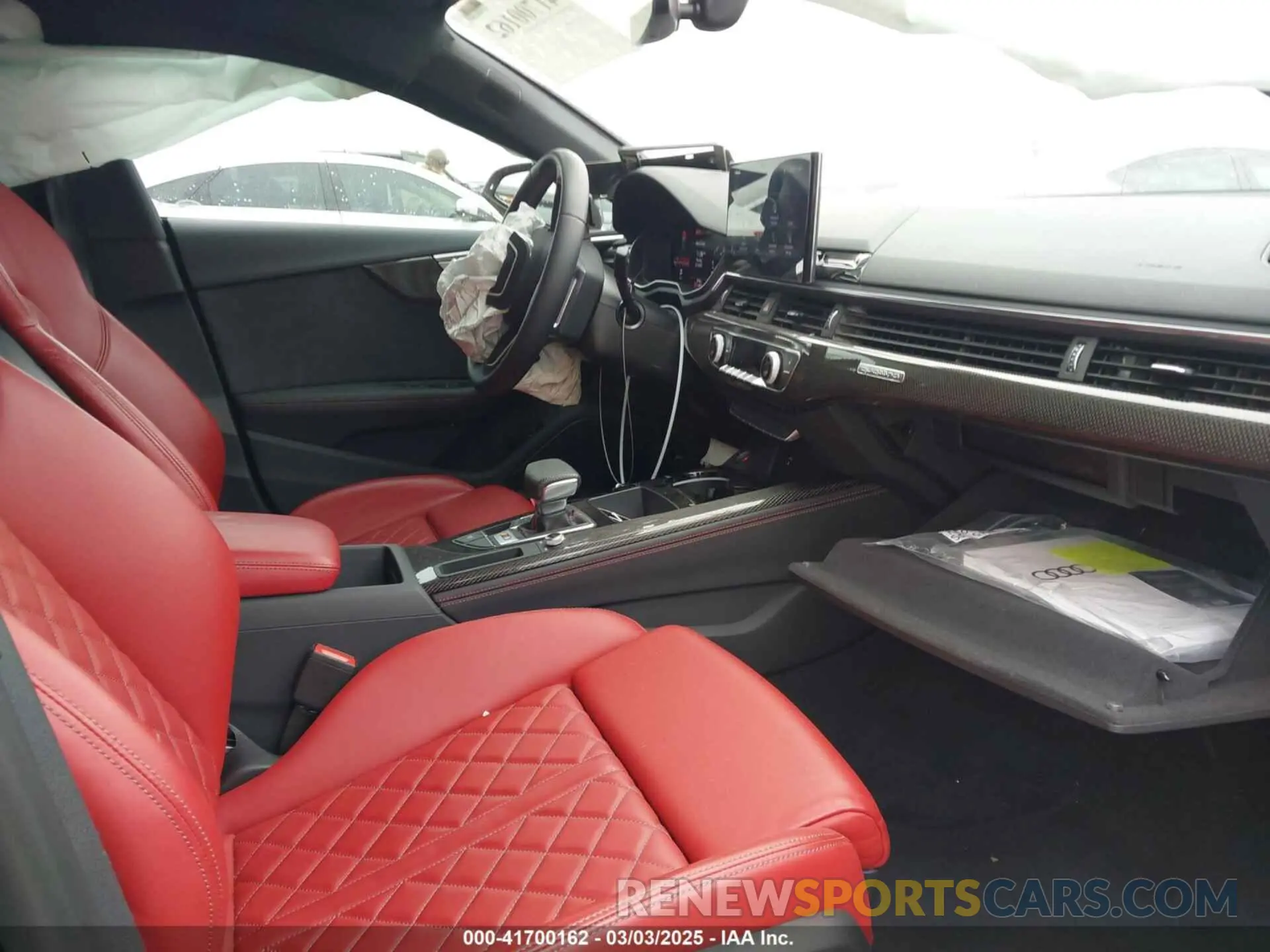 5 Photograph of a damaged car WAUC4CF50RA066493 AUDI S5 SPORTBACK 2024